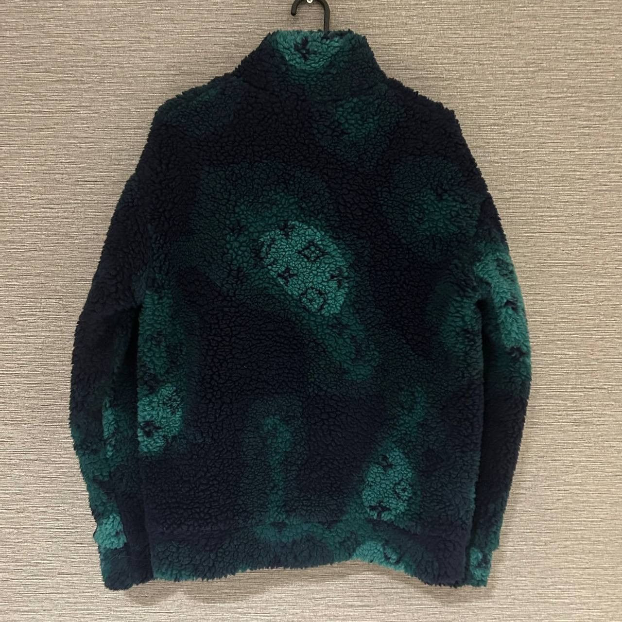Louis Vuitton Louis Vuitton Monogram Camo Fleece Blouson Size US S / EU 44-46 / 1 - 5 Thumbnail