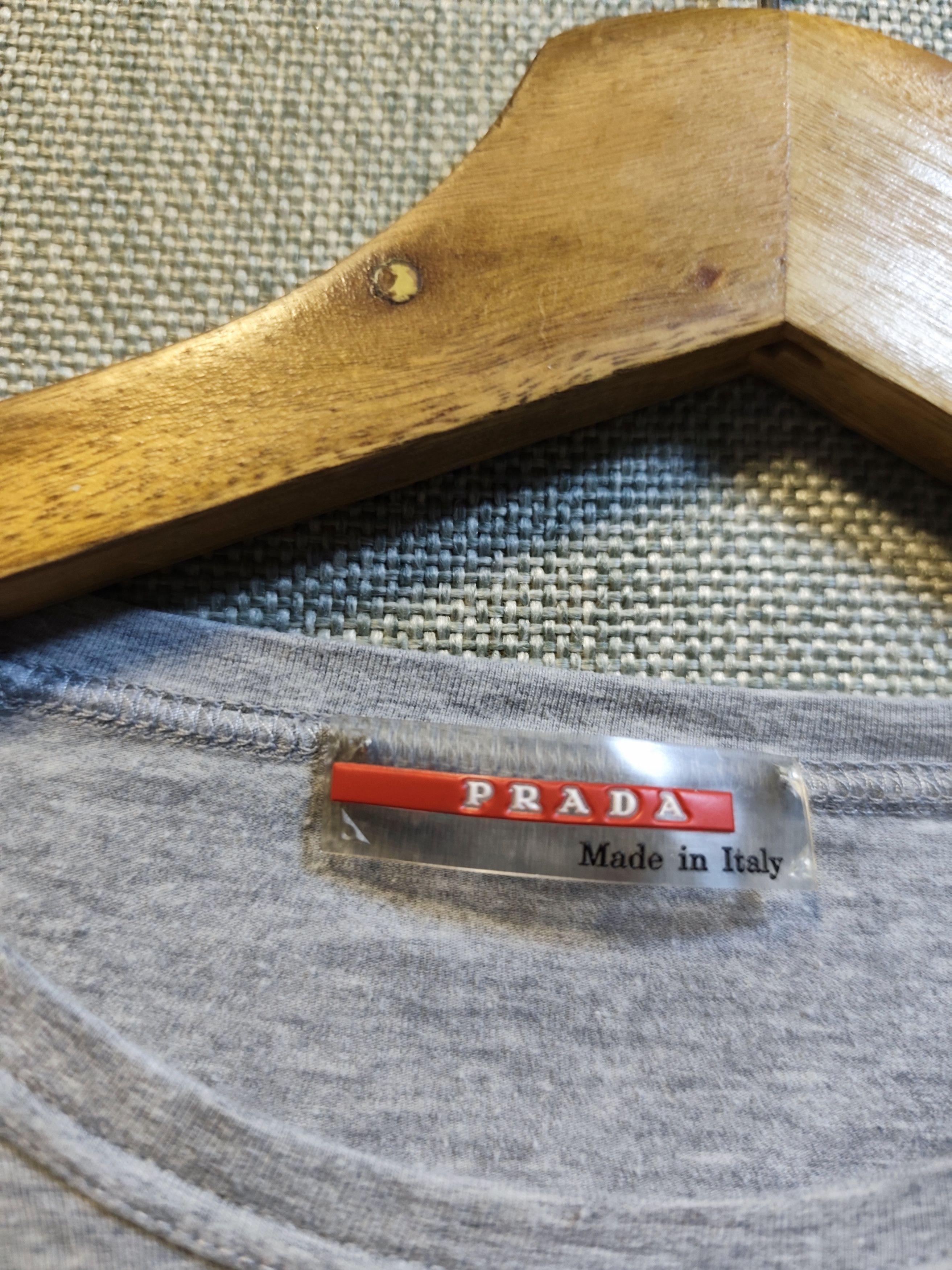 Prada Prada Linea Rossa with Back Zip PocketTee Size US M / EU 48-50 / 2 - 6 Thumbnail