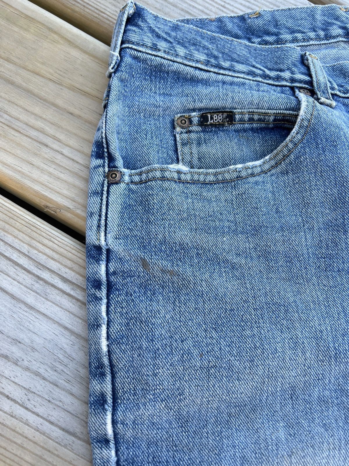 Lee × Vintage Vintage 2000s Lee Blue Denim Jeans Size US 36 / EU 52 - 11 Thumbnail