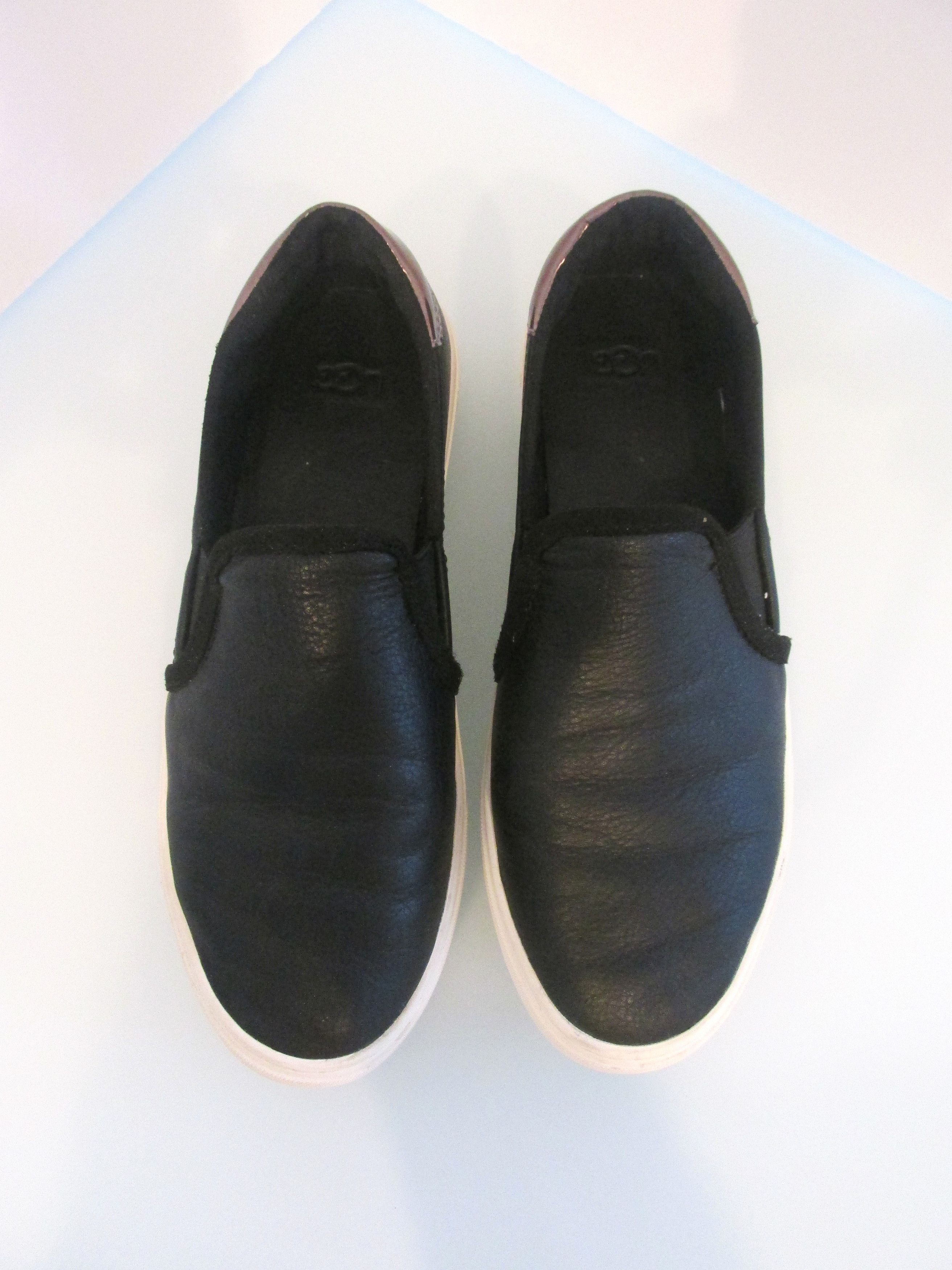 Ugg UGG Women's Leather Slip On Sneakers/Loafers Size 8M Size US 8 / IT 38 - 2 Thumbnail