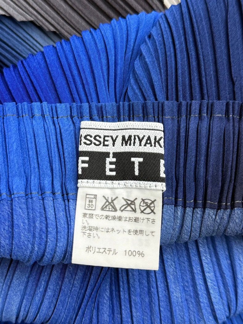 Issey Miyake Issey Miyake Diamond-cut gradient skirt Size 25" / US 0 / IT 36 - 3 Thumbnail