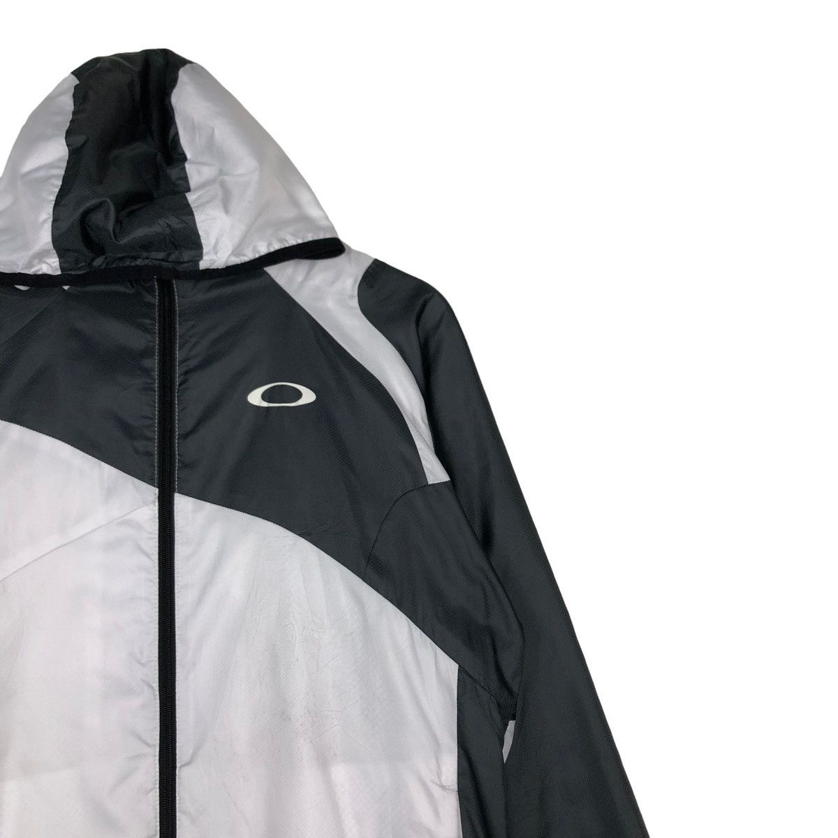 Oakley 🔥RUNNING JACKET ZIPPER LIGHT OAKLEY Size US M / EU 48-50 / 2 - 6 Thumbnail