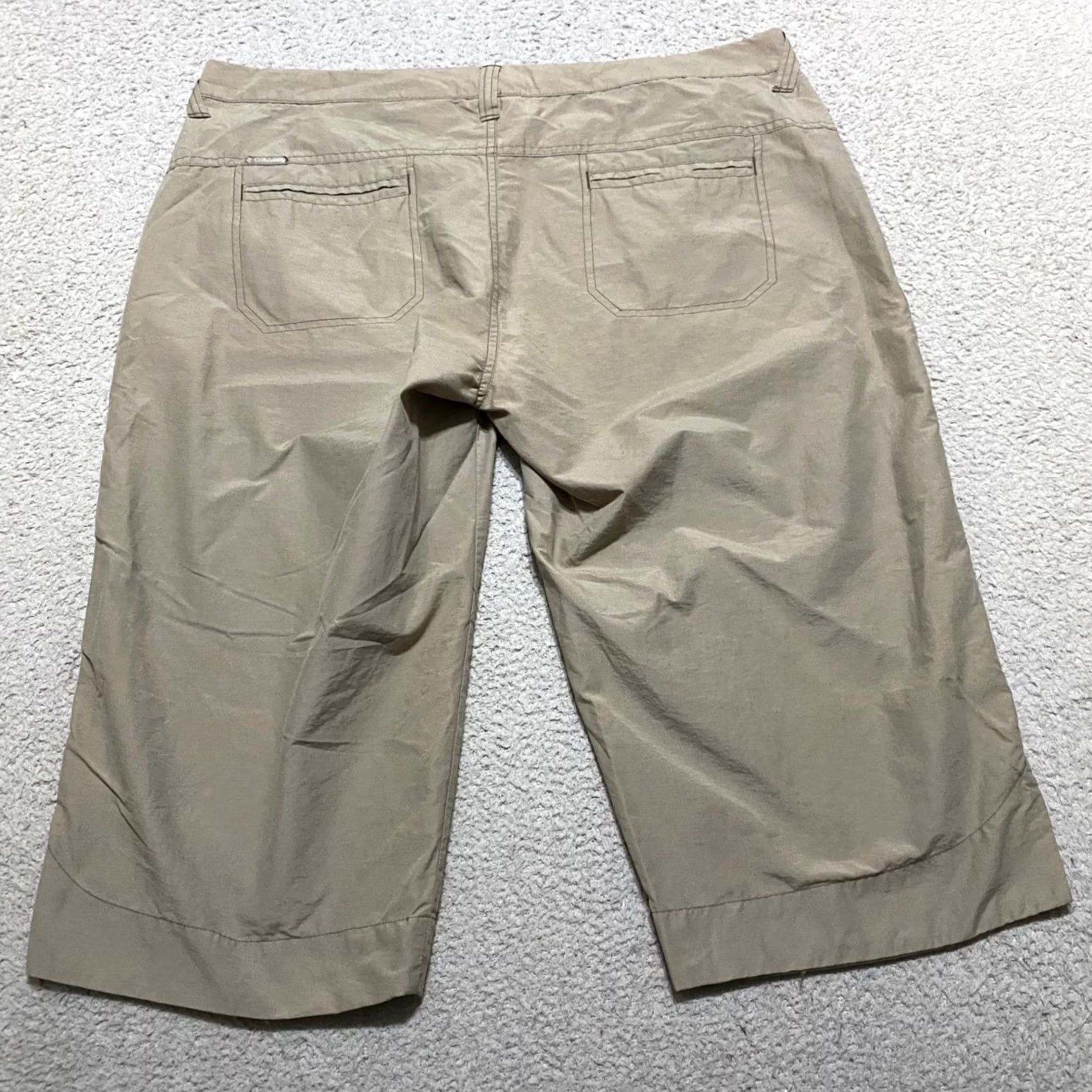 Vintage Columbia Pants Womens L Beige Capri Outdoor Hiking Cotton Nylon Mid Rise Size 36" / US 14 / IT 50 - 2 Thumbnail