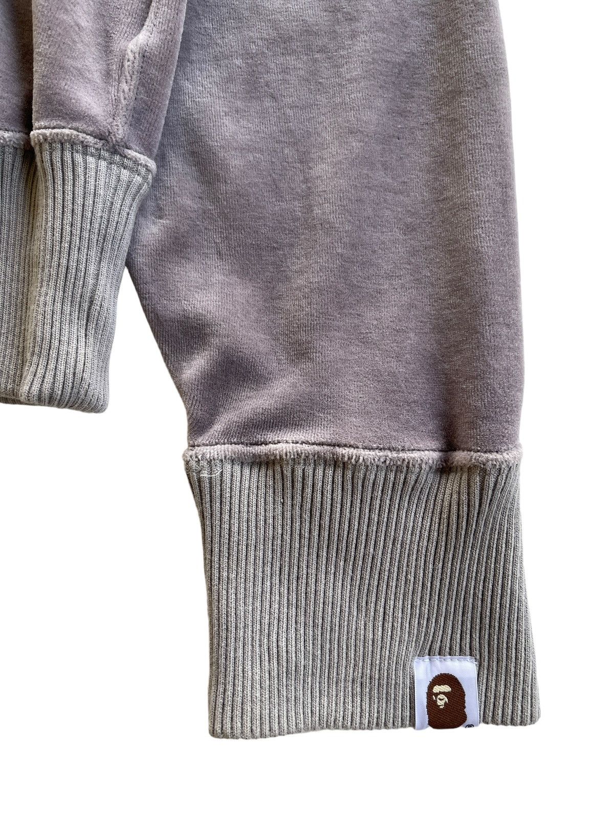 Bape A Bathing Ape Velvet Sweater Hoodies Size US M / EU 48-50 / 2 - 11 Thumbnail