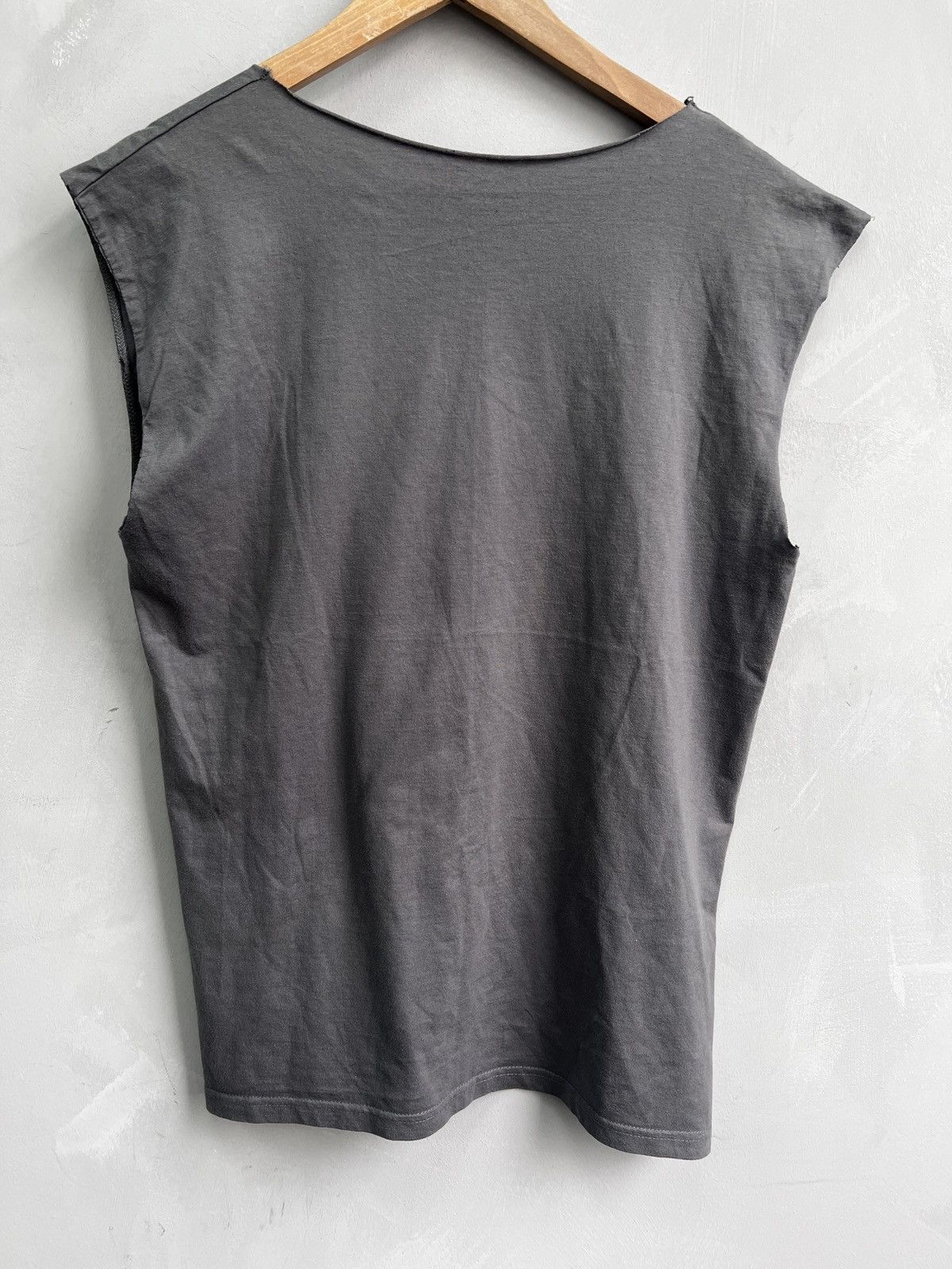 Other VINTAGE 2002 Kurt Cobain memorial tee tank top Size US M / EU 48-50 / 2 - 7 Thumbnail