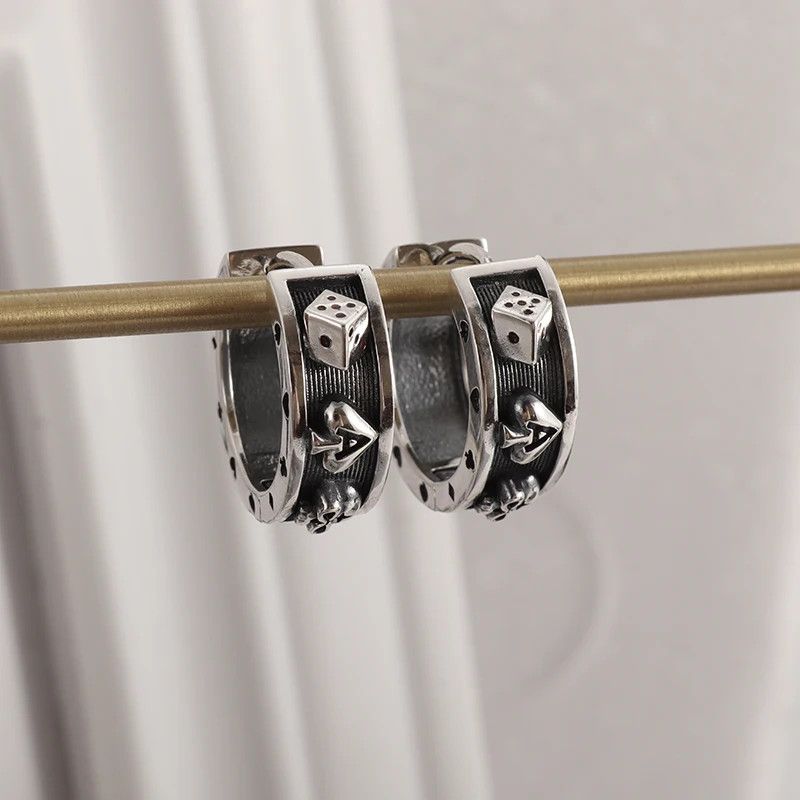 Jewelry × Vintage Vintage Gothic Skull Dice Earrings Size ONE SIZE - 4 Thumbnail