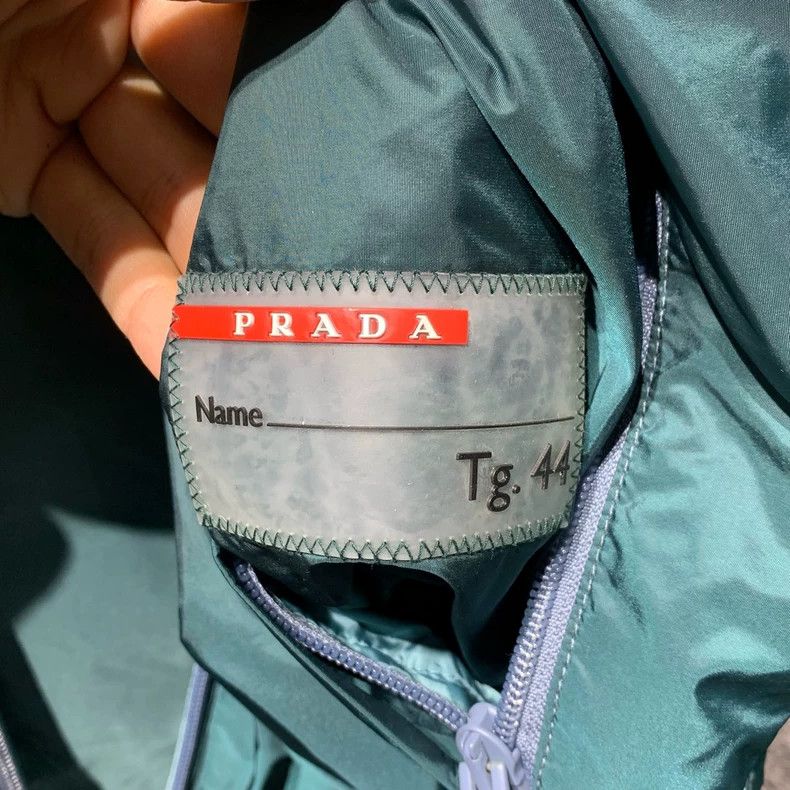 Prada Prada Green recycled nylon double-sided jacket 2501-Nextarr Size US S / EU 44-46 / 1 - 4 Thumbnail