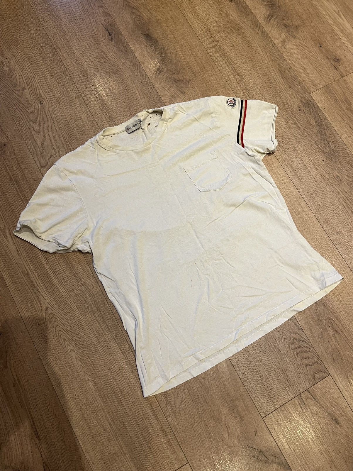 Moncler Moncler white short sleeve T-Shirt with pocket Size US XXL / EU 58 / 5 - 1 Thumbnail