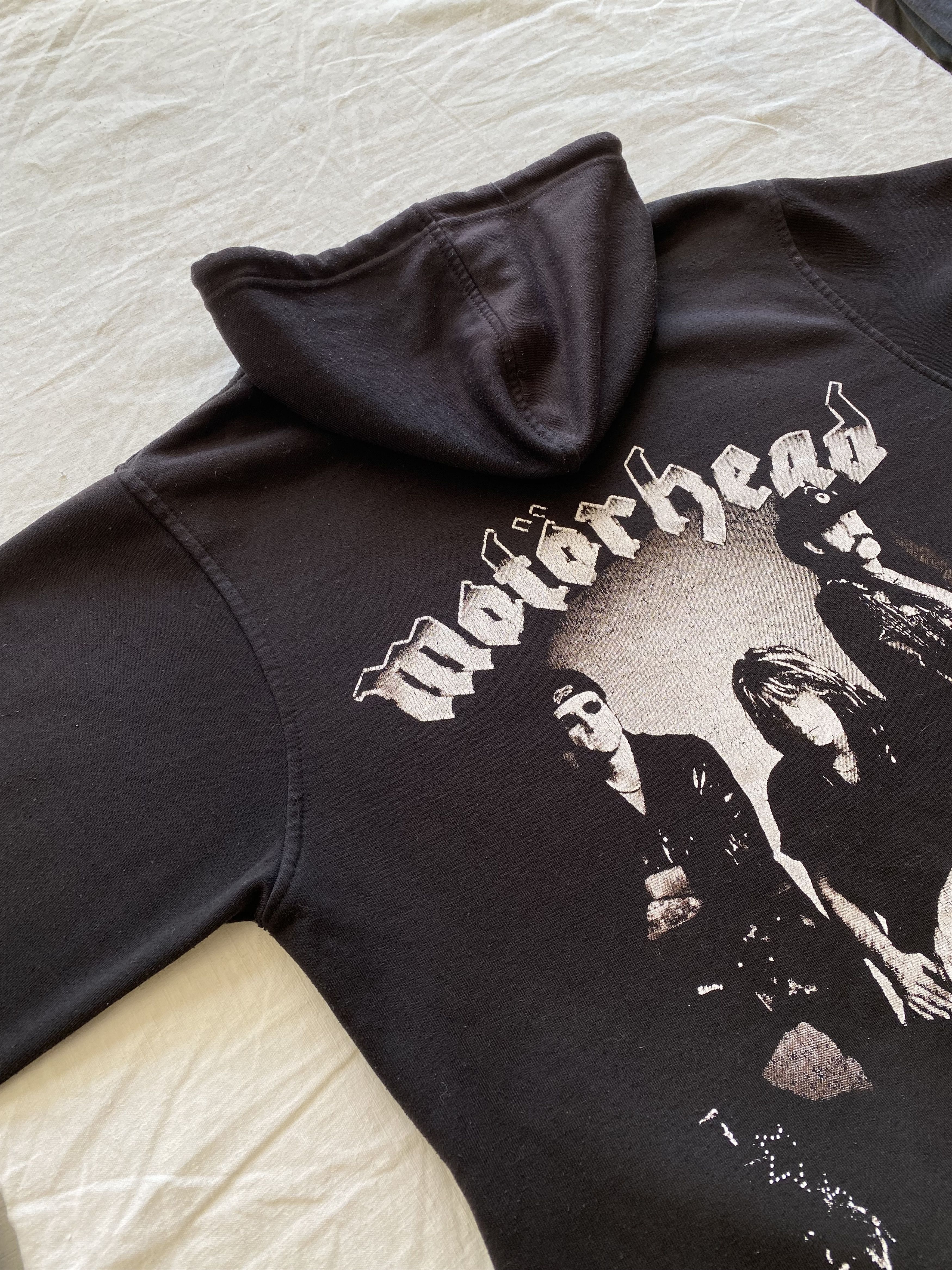 Band Tees Motorhead Vintage 2000s Rock Band Hoodie Size US S / EU 44-46 / 1 - 23 Thumbnail
