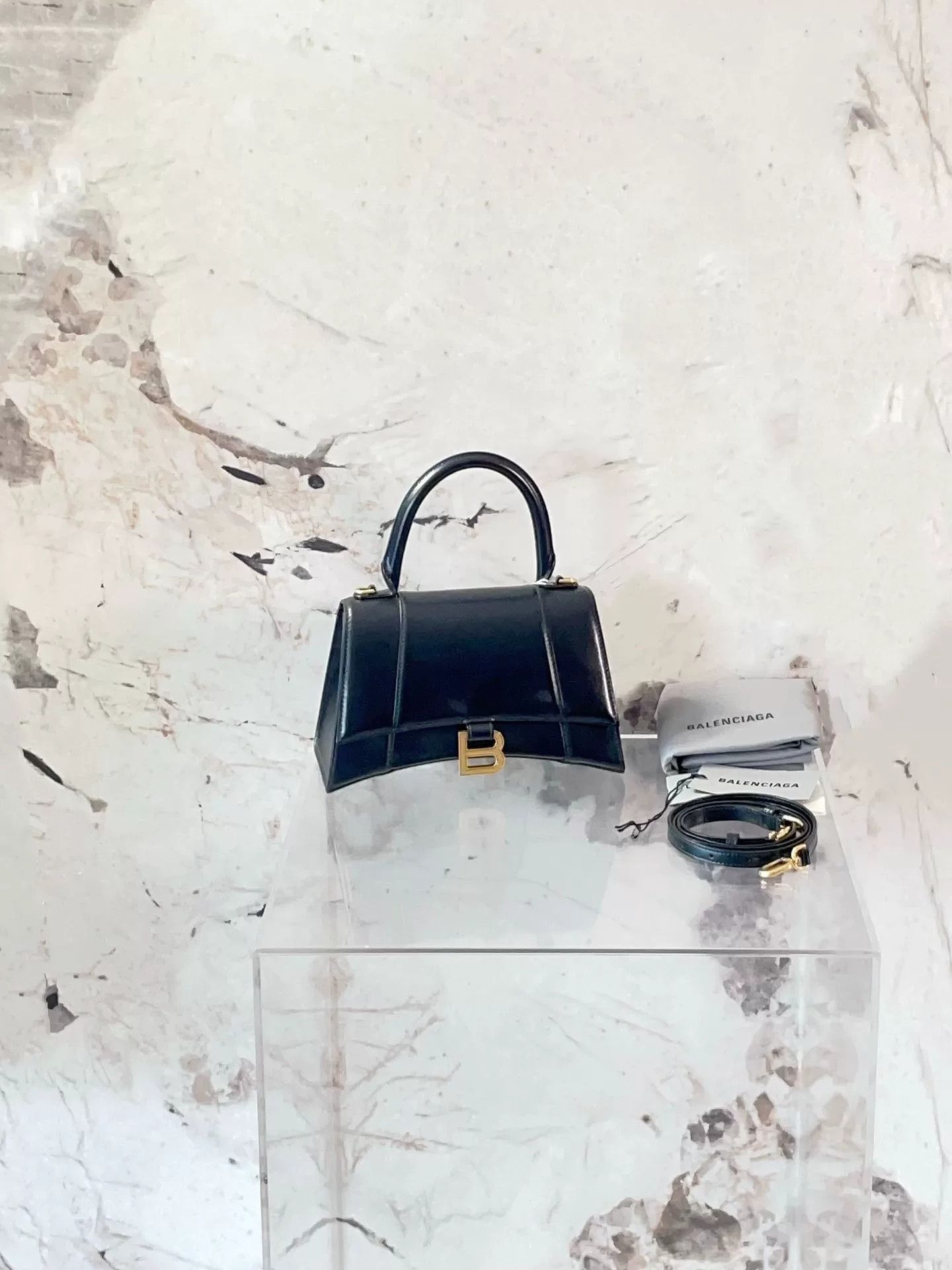 Balenciaga Pre-loved Bag Very good condition Size ONE SIZE - 1 Thumbnail
