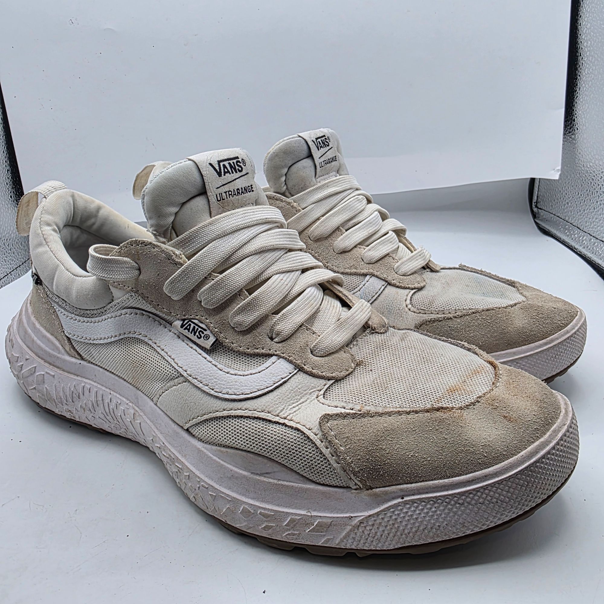 Vans Vans UltraRange Neo VR3 Mens Size 11 Triple White Shoes Athl Size US 11 / EU 44 - 1 Thumbnail
