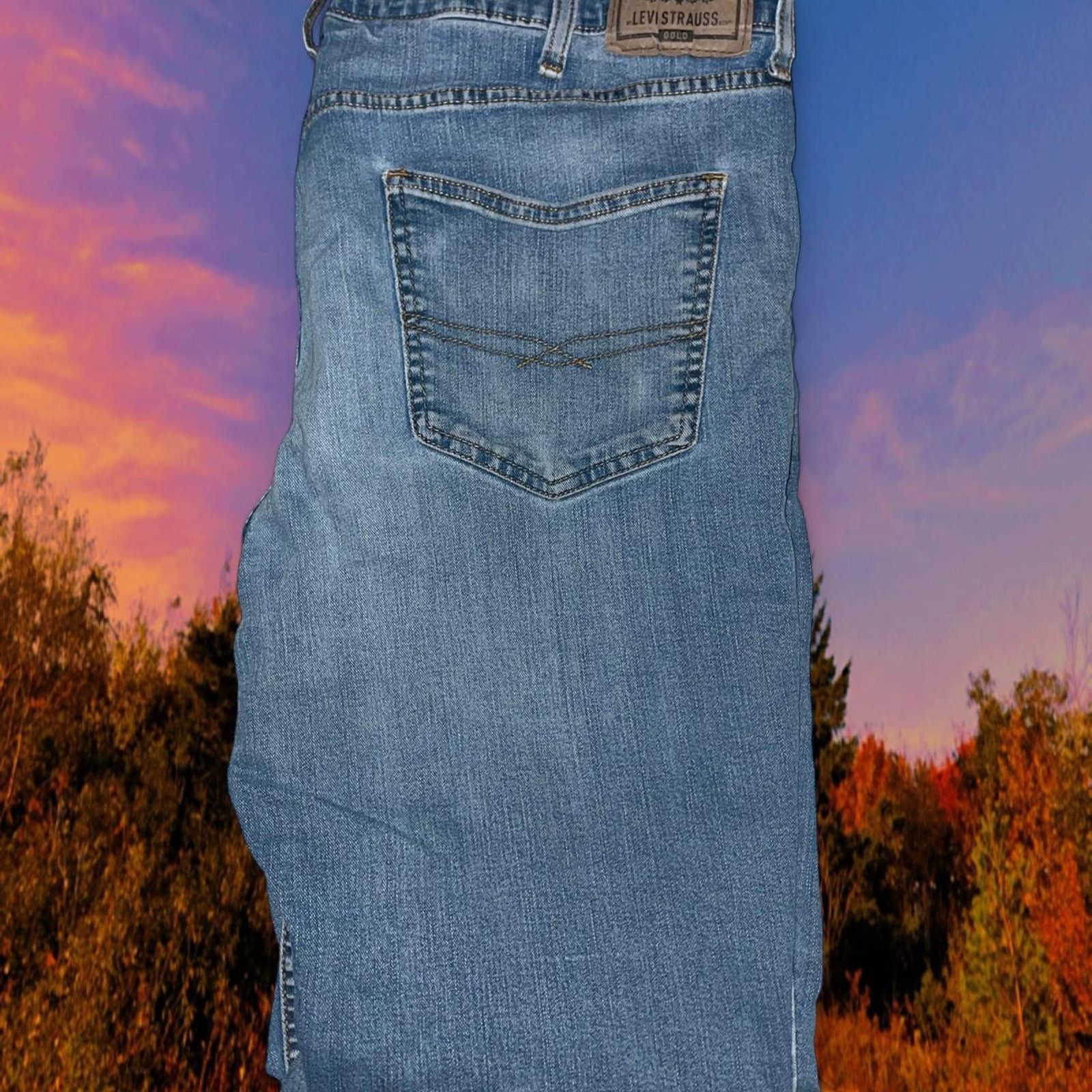 Levi's Blue levis signatture athletic jeans Size US 32 / EU 48 - 1 Thumbnail