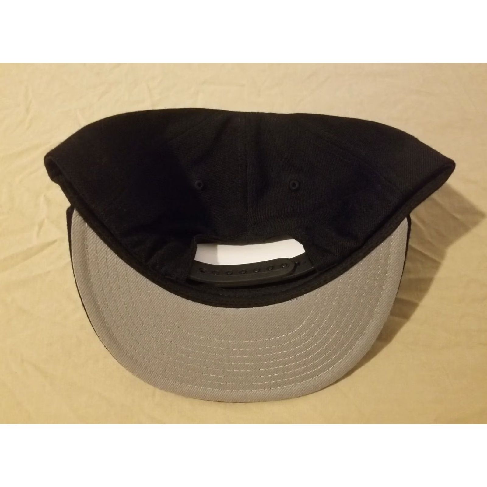 Vintage Mens 1800 Adjustable Black Snapback Hat Size ONE SIZE - 3 Thumbnail
