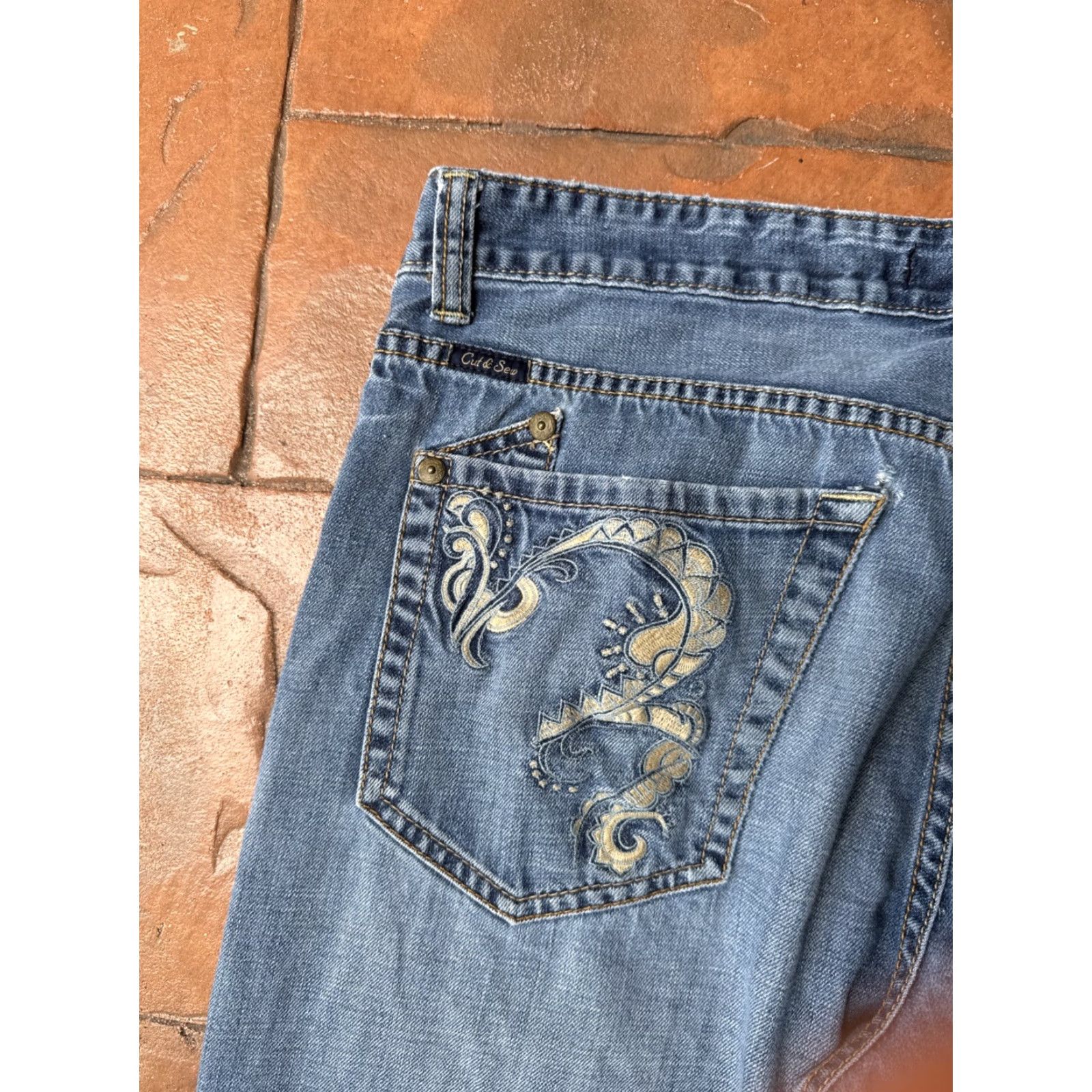 Marcs VINTAGE Marc Ecko Jeans Bootcut Mens 38x30 Dark Blue Cotton Embroidered 90s Grunge Hip Hop Pockets Relaxed Bootscut 38 Mens Size US 38 / EU 54 - 4 Thumbnail