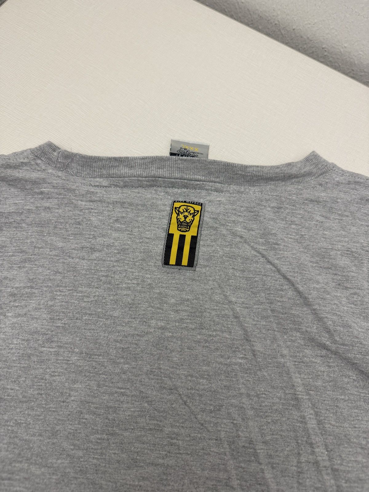 Rap Tees Vintage Y2K Give Me Face 2000s The Hard Way 3 Rap Tee 3XL Size US XXL / EU 58 / 5 - 6 Thumbnail