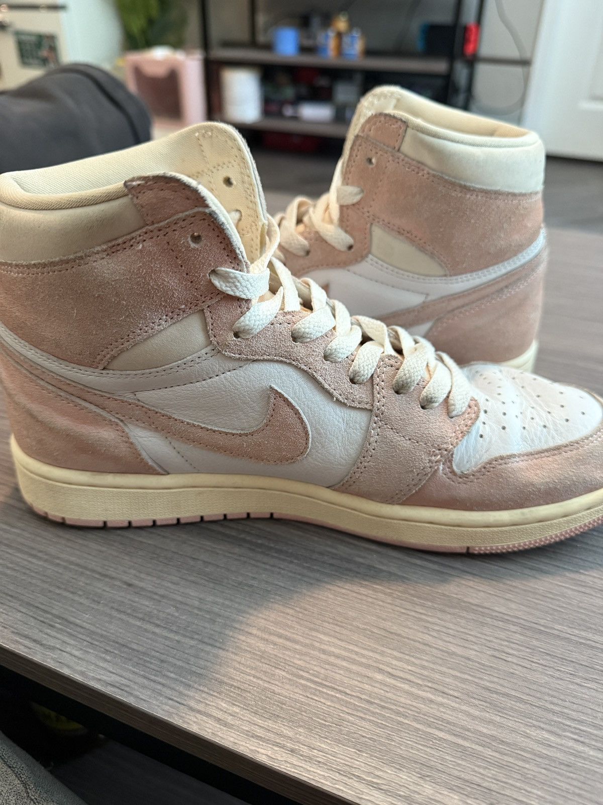 Jordan Brand × Nike Jordan 1 Retro High OG Size US 9.5 / IT 39.5 - 4 Thumbnail