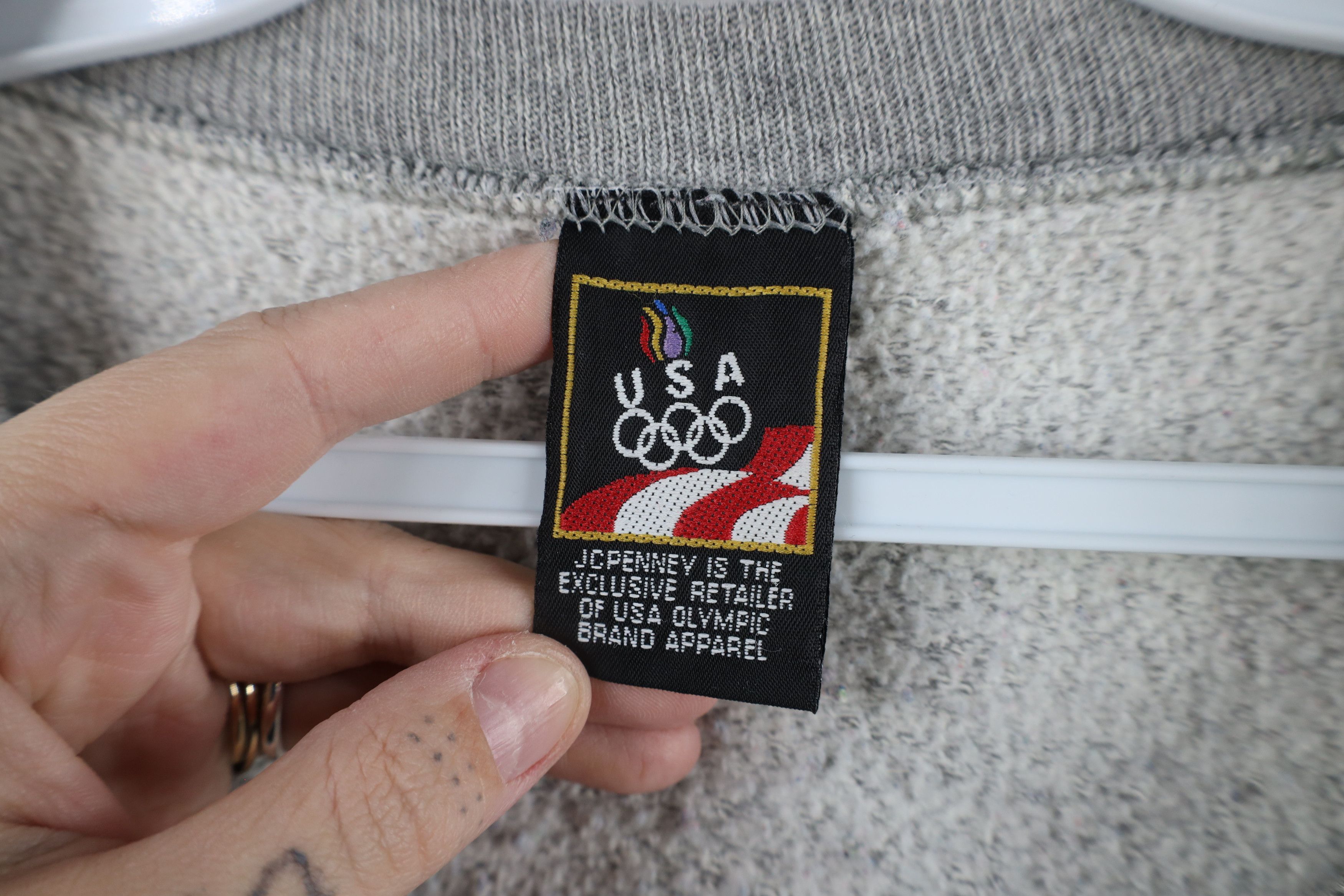 Vintage Vintage 90s USA Olympics Crewneck Sweatshirt Heather Gray Size US XXL / EU 58 / 5 - 7 Thumbnail