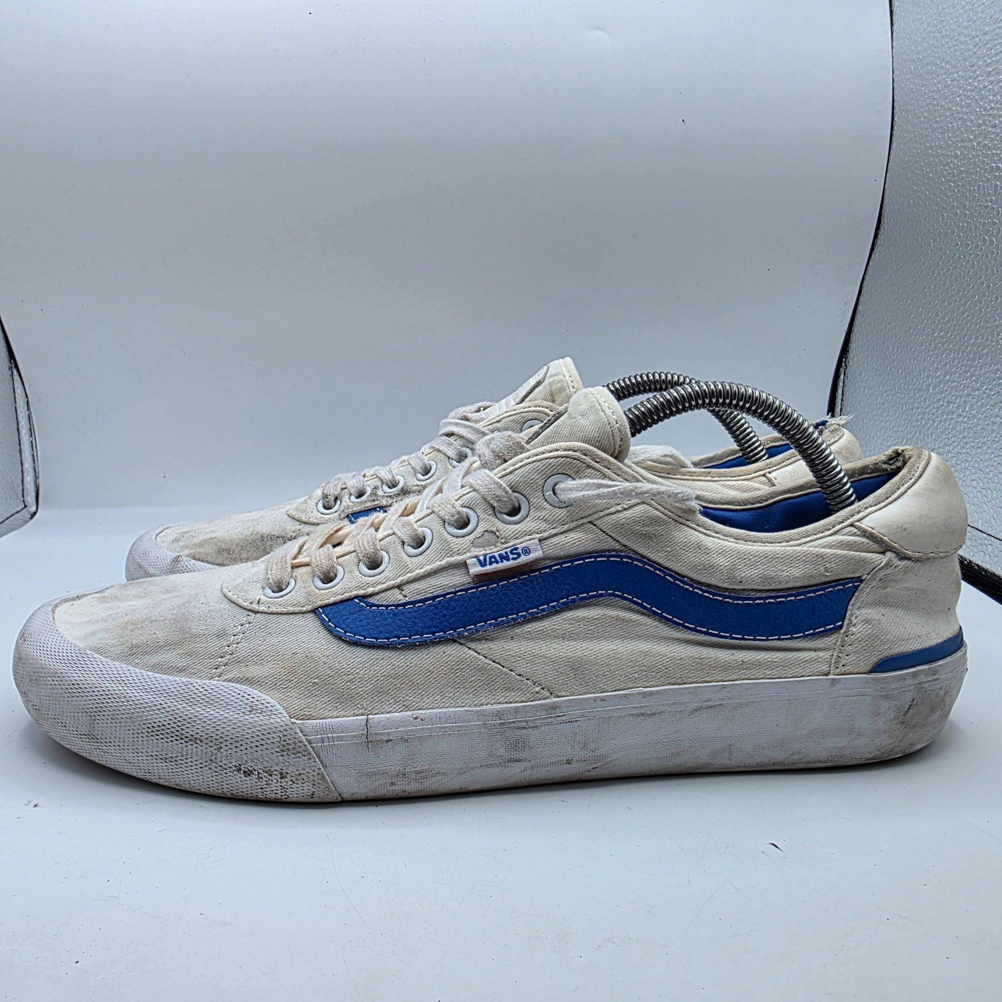 Vans Vans Chima Pro 2 Center Court Classic Mens 12 White Blue Ath Size US 12 / EU 45 - 15 Thumbnail