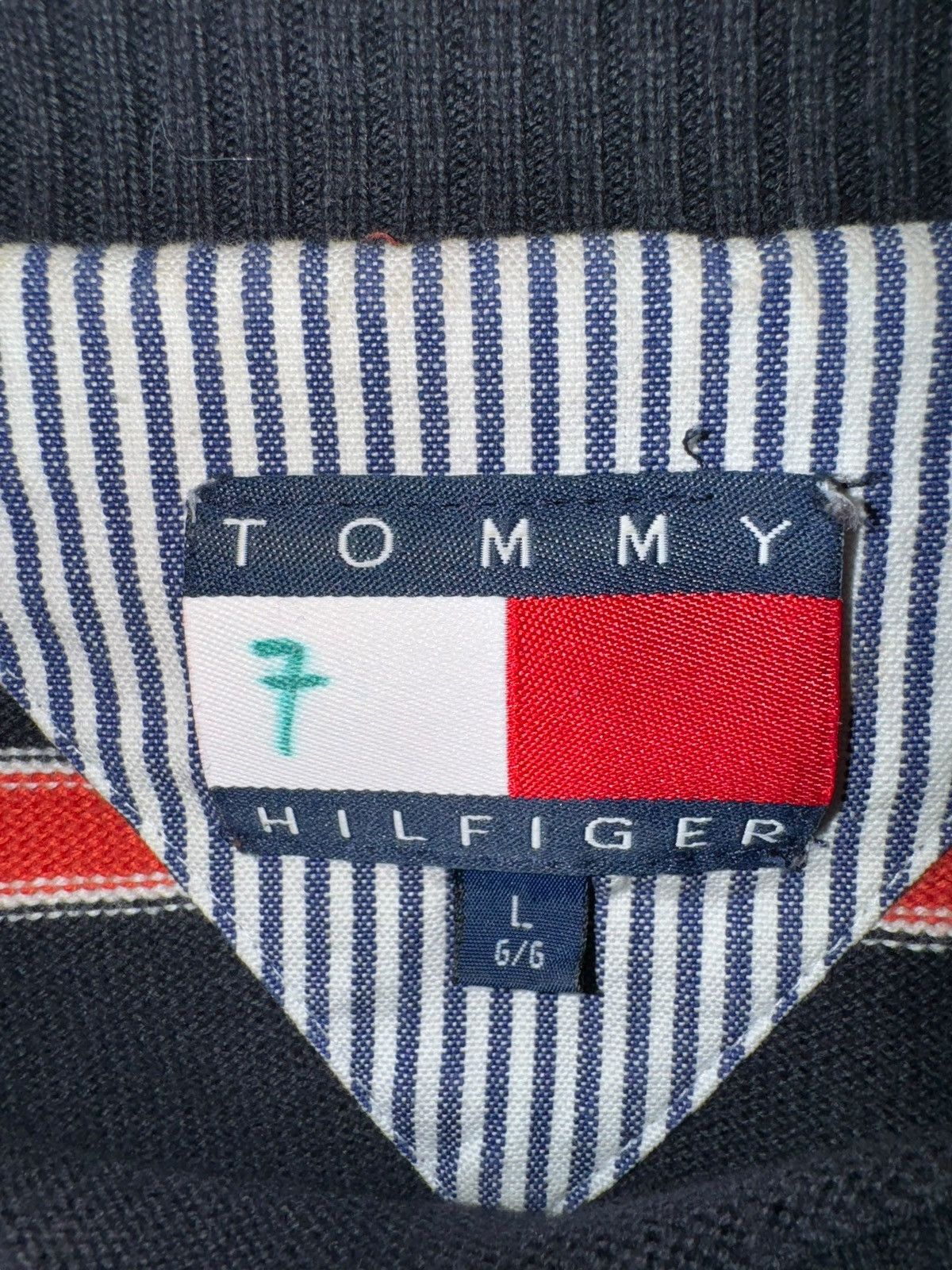 Tommy Hilfiger × Vintage Vintage Tommy Hilfiger Crest Logo Striped Sweater Pullover L Size US L / EU 52-54 / 3 - 4 Thumbnail