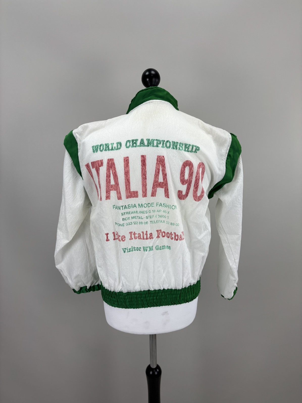 Vintage Vintage suit football world championship Italia 1990 Size S Size US S / EU 44-46 / 1 - 6 Thumbnail