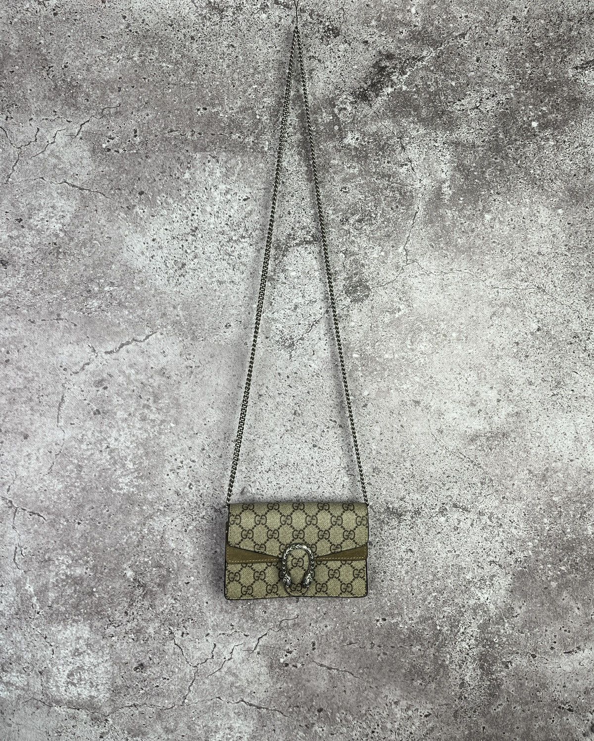 Gucci Gucci 🇮🇹 Dionysus Super Mini GG Supreme ChainBag Beige Suede Size ONE SIZE - 2 Thumbnail