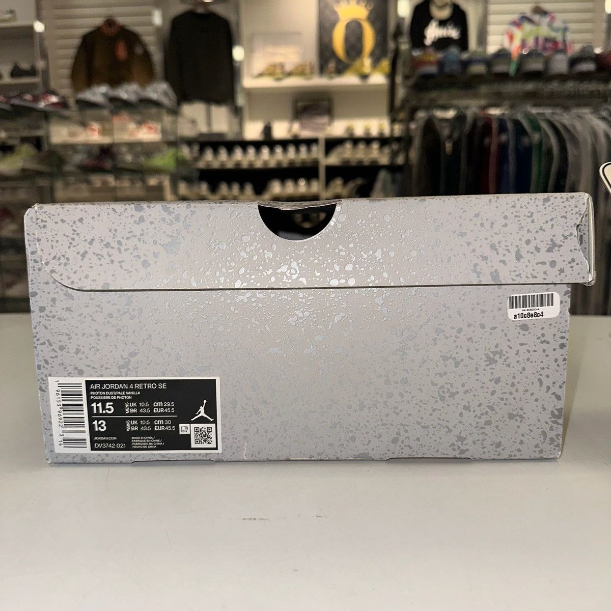 Size 11.5 - Jordan 4 Retro SE Low Craft