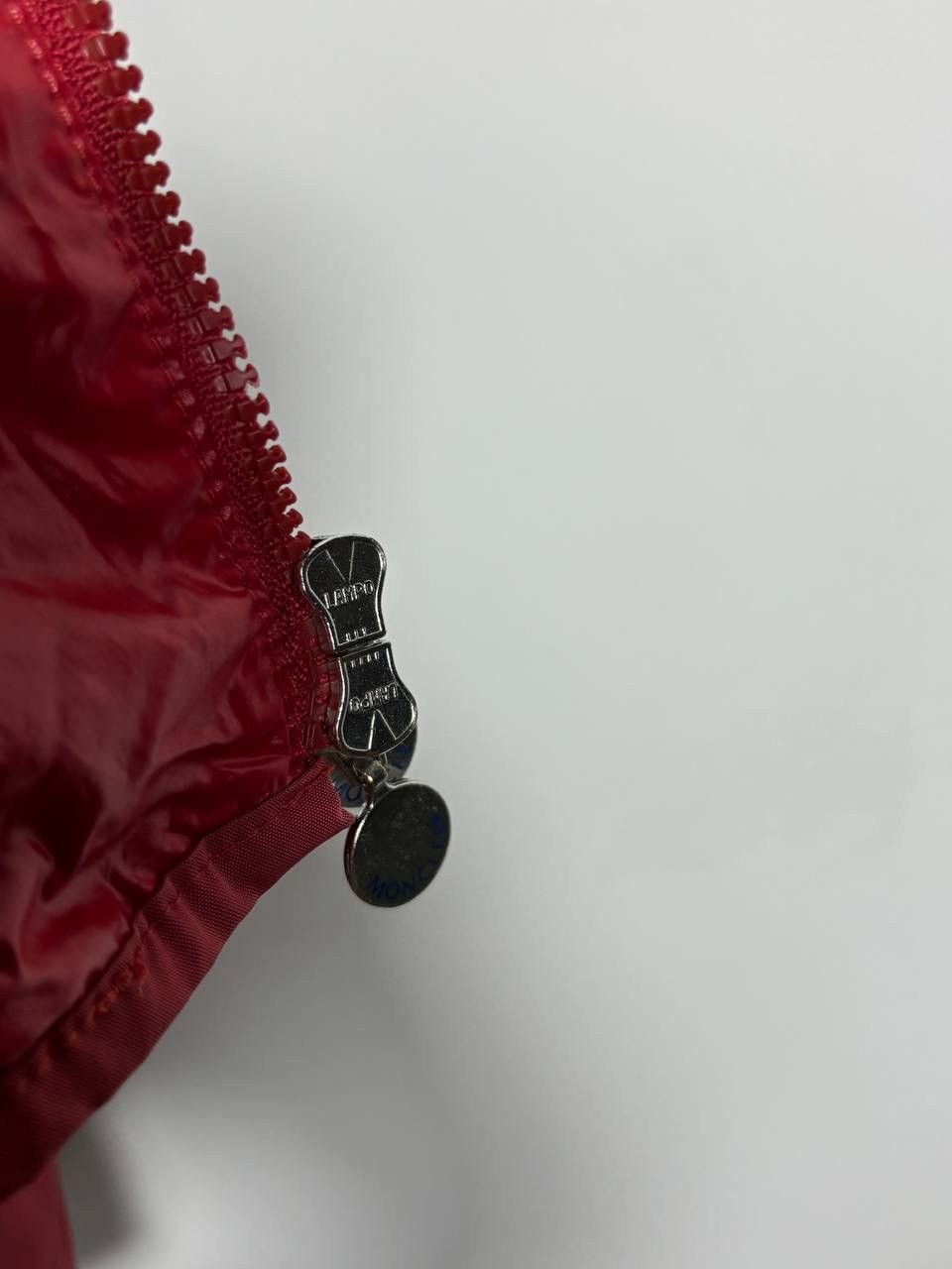 Moncler Vintage Moncler Jacket Size M / US 6-8 / IT 42-44 - 11 Thumbnail