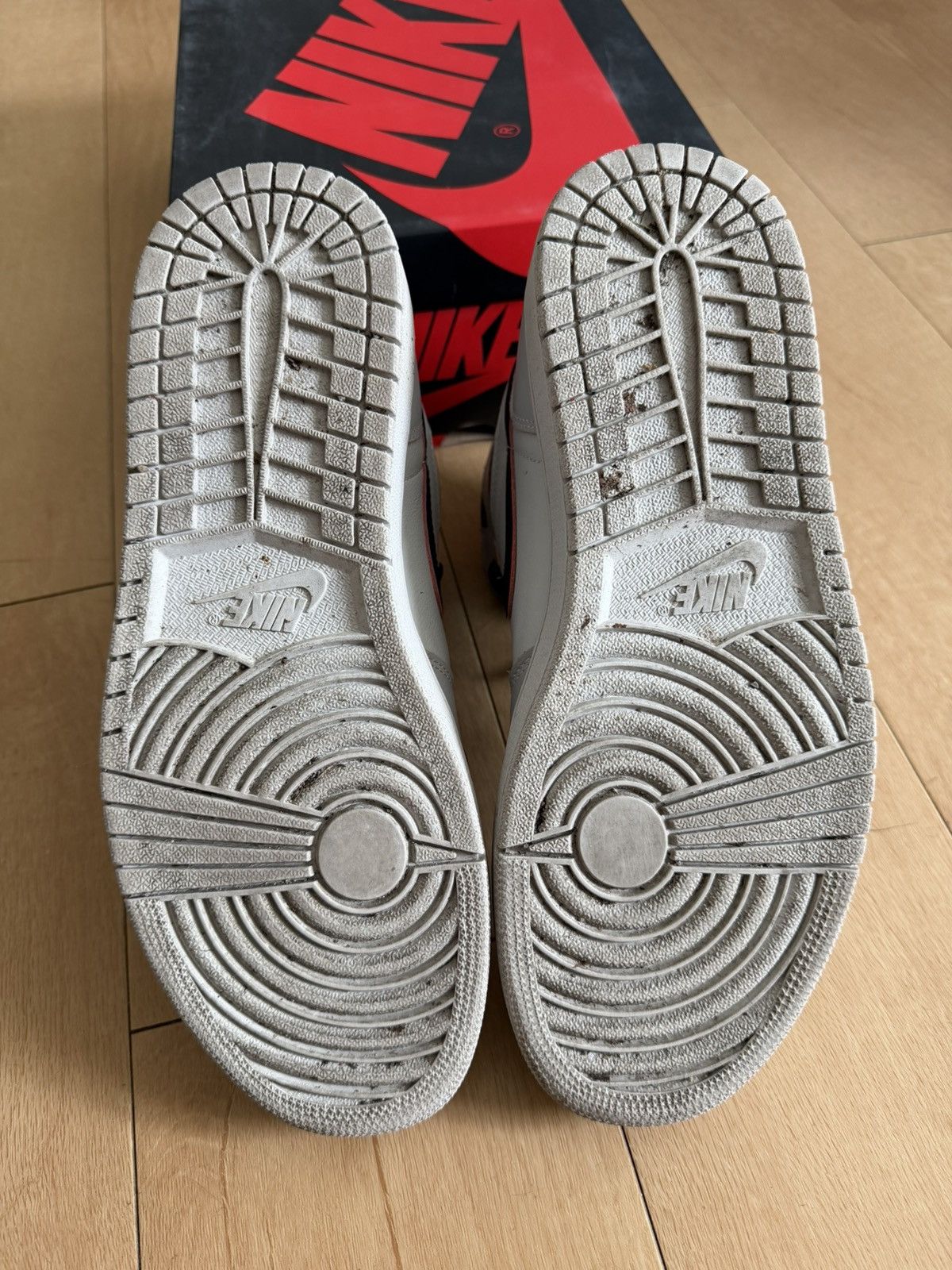 Nike SB Nike SB x Air Jordan 1 High OG “NYC to Paris” Size US 10 / EU 43 - 8 Thumbnail
