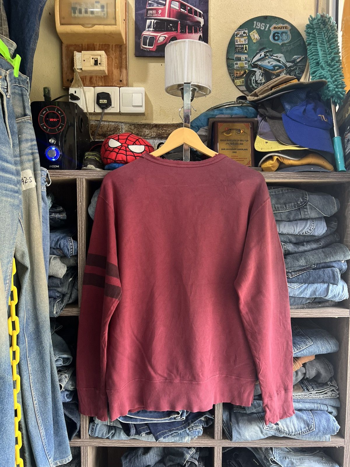 Disney 🔥Distressed Uniqlo x Disney Crewneck Sweatshirt Size US M / EU 48-50 / 2 - 2 Thumbnail