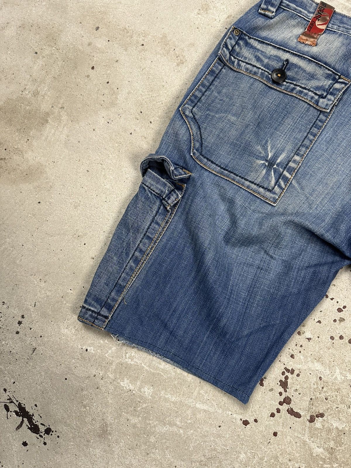 Japanese Brand Vintage Y2K Take Two Upgrade Cargo Denim Shorts Jeans Japan Size US 32 / EU 48 - 12 Thumbnail