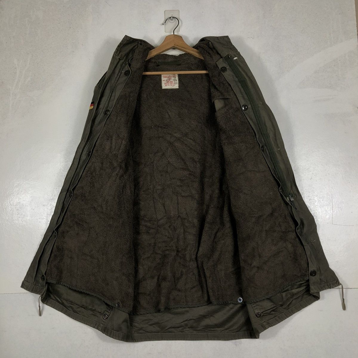 Buzz Rickson's TRUE VINTAGE 1989 SCHARRER UNTERGRIESBACH PARKA JACKET OPTI Size US M / EU 48-50 / 2 - 15 Thumbnail