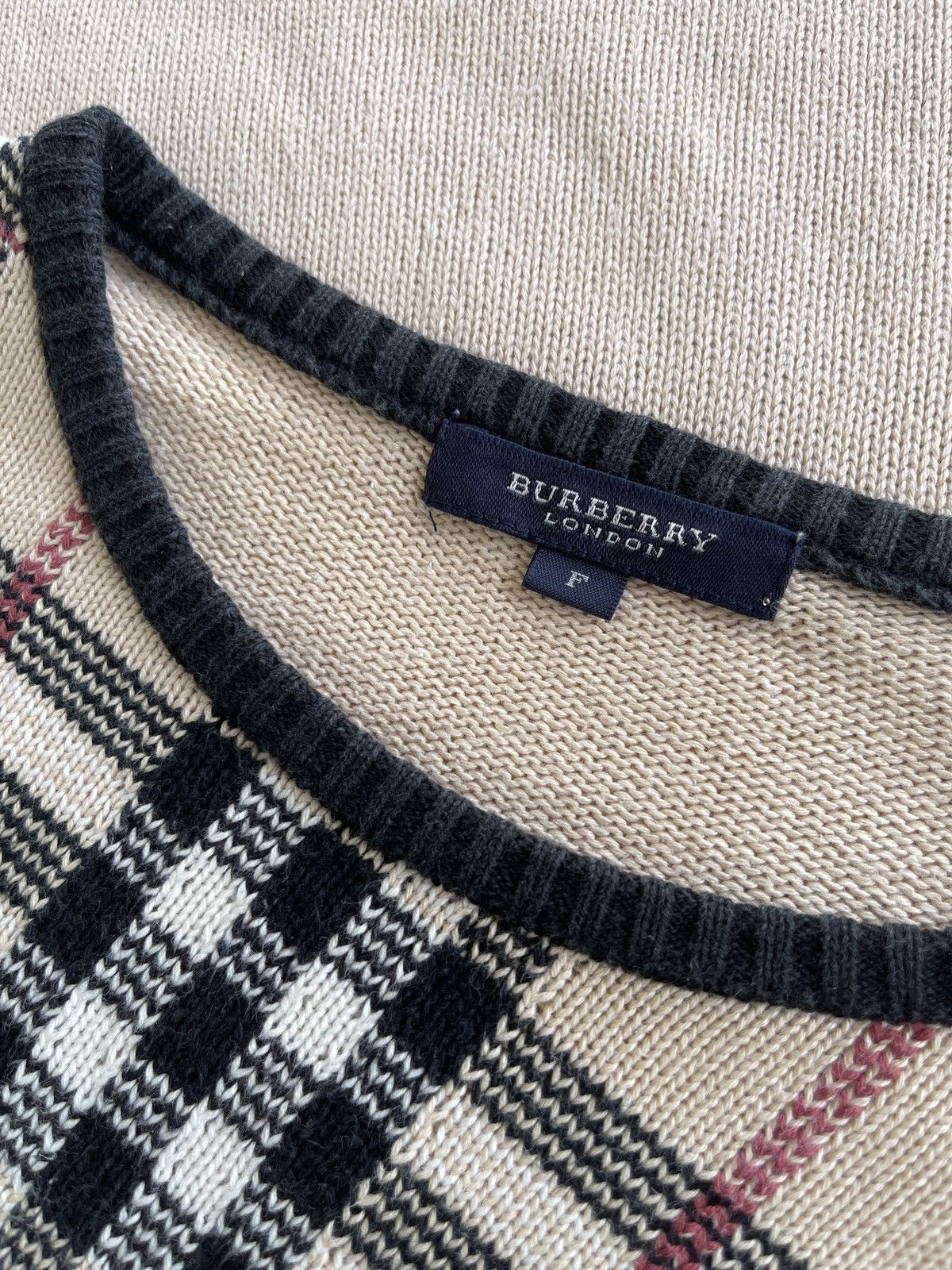 Burberry Nova Checked Knit Cropped Shirt Size M / US 6-8 / IT 42-44 - 5 Thumbnail