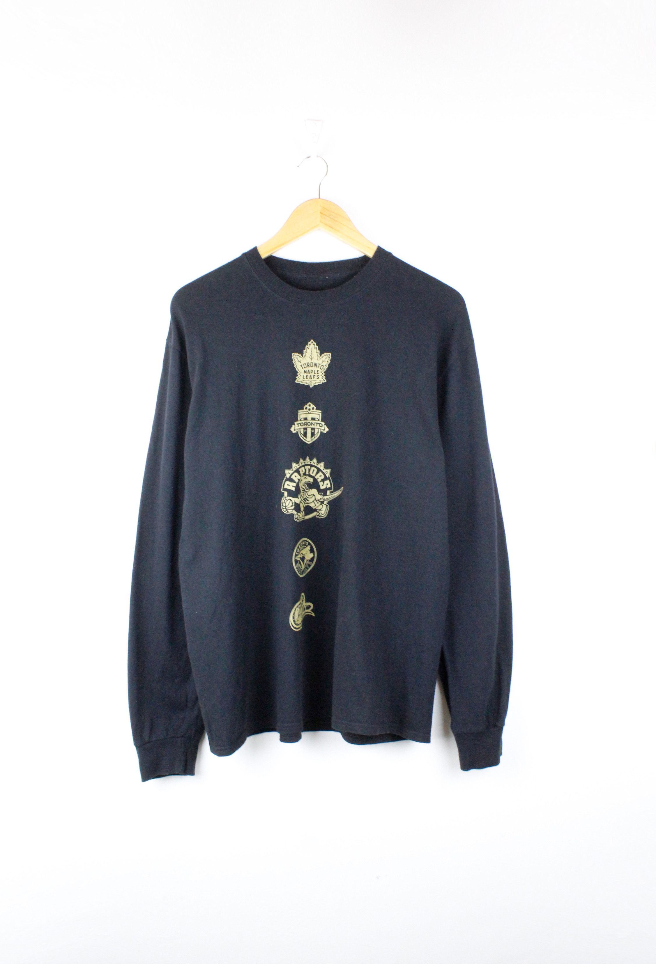 Drake × NBA × October's Very Own Ovo X Toronto Raptors Drake Night Logo Long Sleeve T-shirt Size US L / EU 52-54 / 3 - 1 Thumbnail