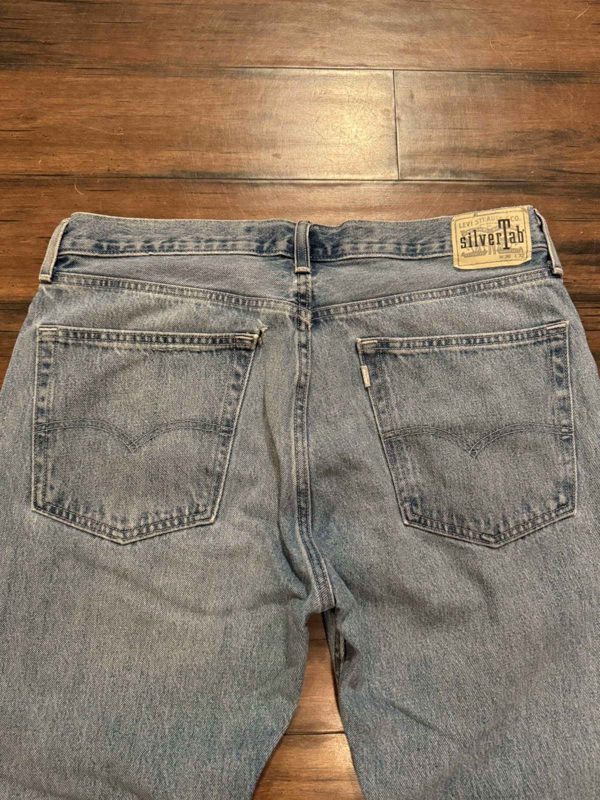 Levi's × Vintage Vintage/Y2K Light Blue Levi Silver Tab Straight jeans Size US 36 / EU 52 - 6 Thumbnail