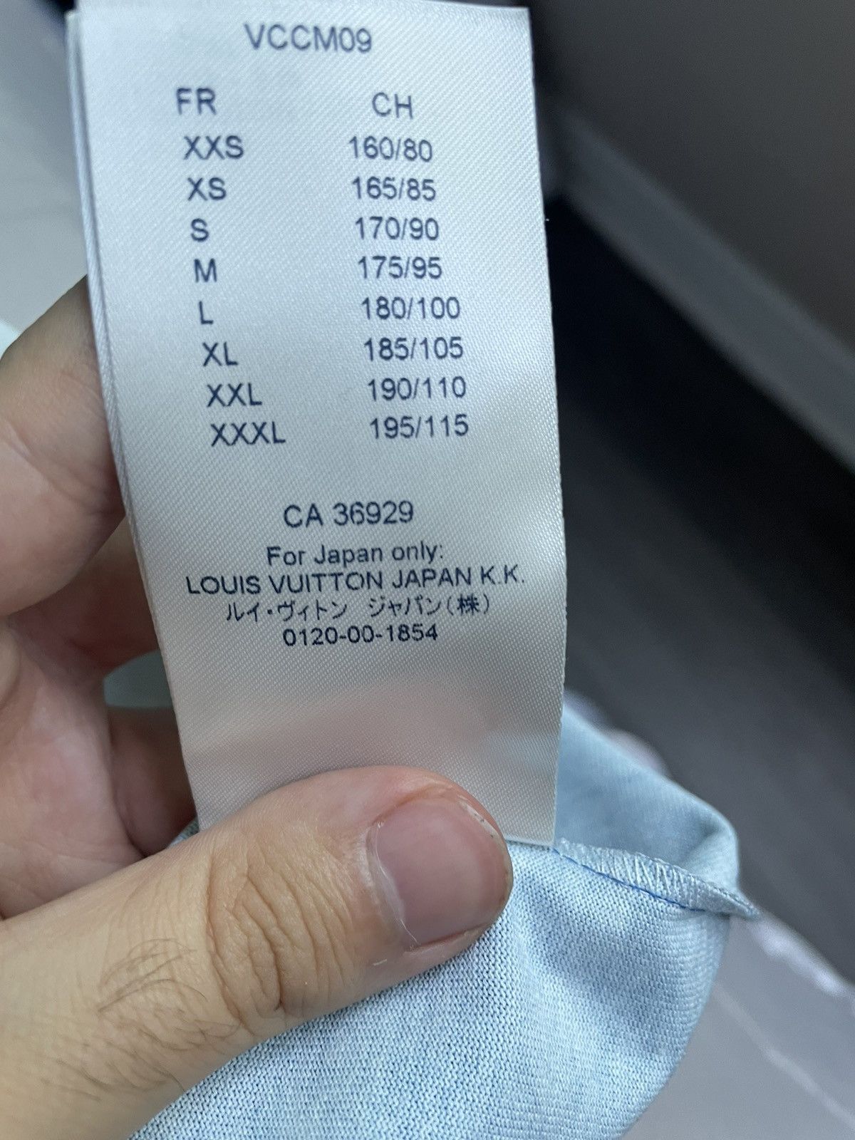 Louis Vuitton Louis Vuitton Clouds Logo T Shirt Size US M / EU 48-50 / 2 - 11 Thumbnail