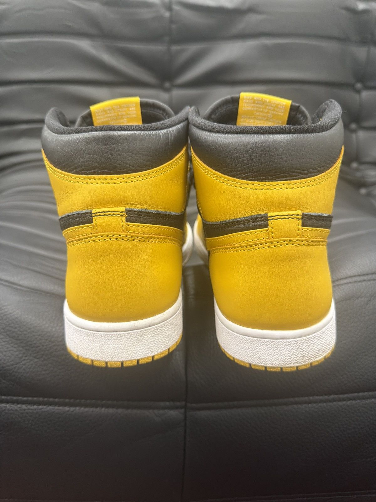 Jordan Brand Nike Air Jordan 1 Retro High OG Pollen Size 9.5 (555088-701) Size US 9.5 / EU 42-43 - 6 Thumbnail