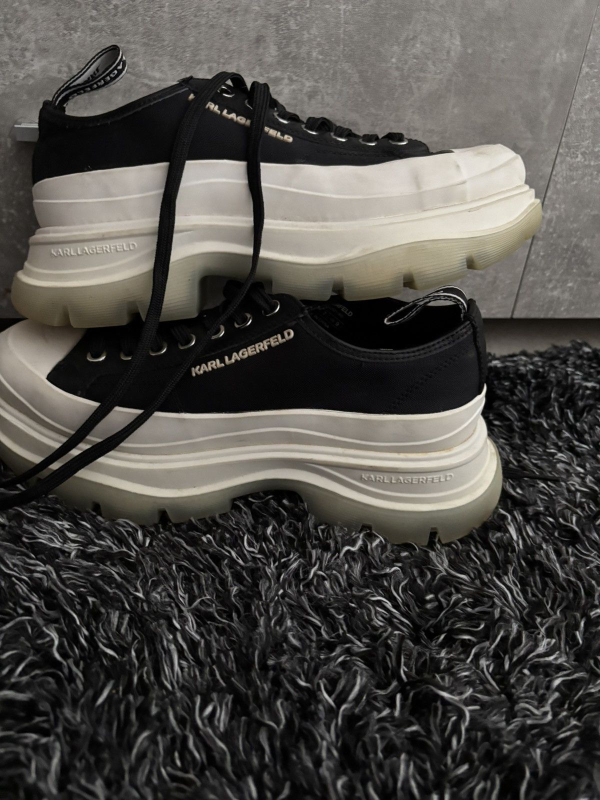 Karl Lagerfeld Karl Lagerfeld Luna Size US 9 / IT 39 - 4 Thumbnail