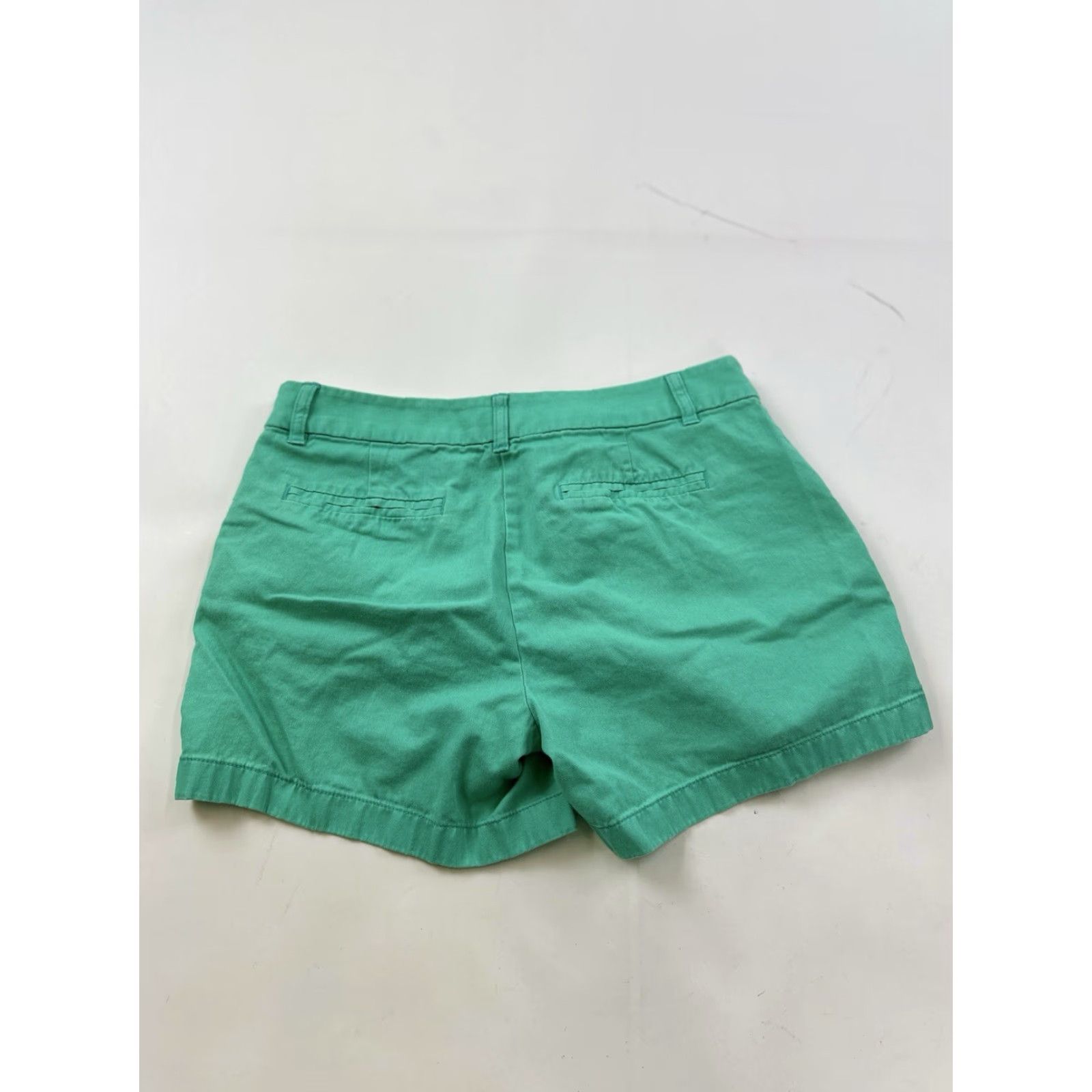 J.Crew J.Crew Green Chino Shorts Womens Size 6 Preppy Golf Casual Size 28" / US 6 / IT 42 - 2 Thumbnail