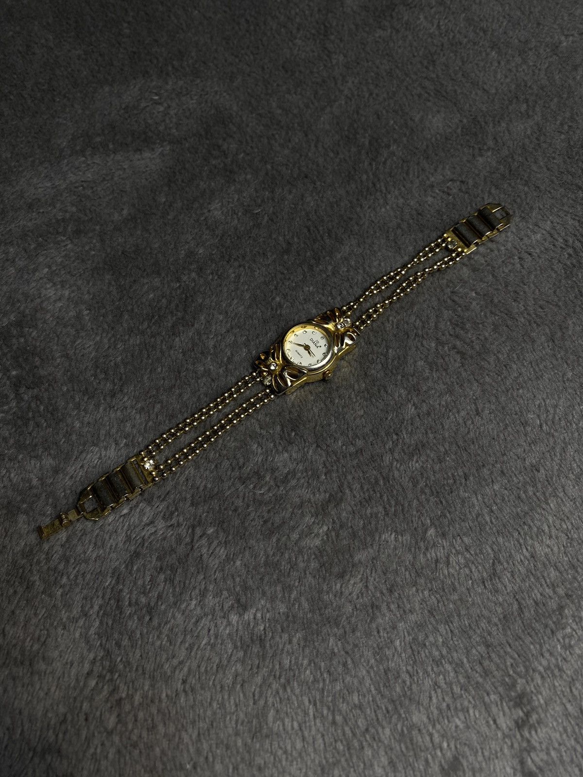 Futuristic Vintage Japanese Jd Diana Quartz Watch Work 100% in Gold, Men's