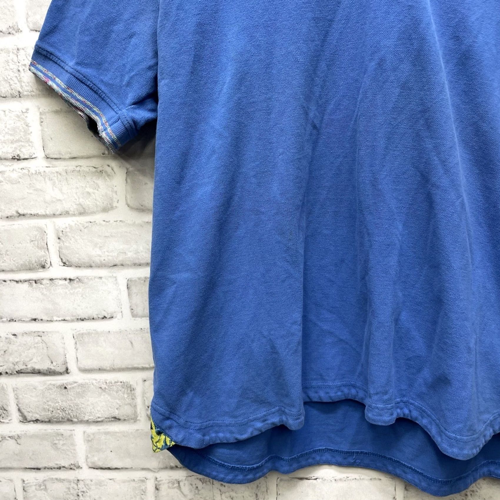 Robert Graham Robert Graham blue polo shirt Mens Size L Size US L / EU 52-54 / 3 - 3 Thumbnail