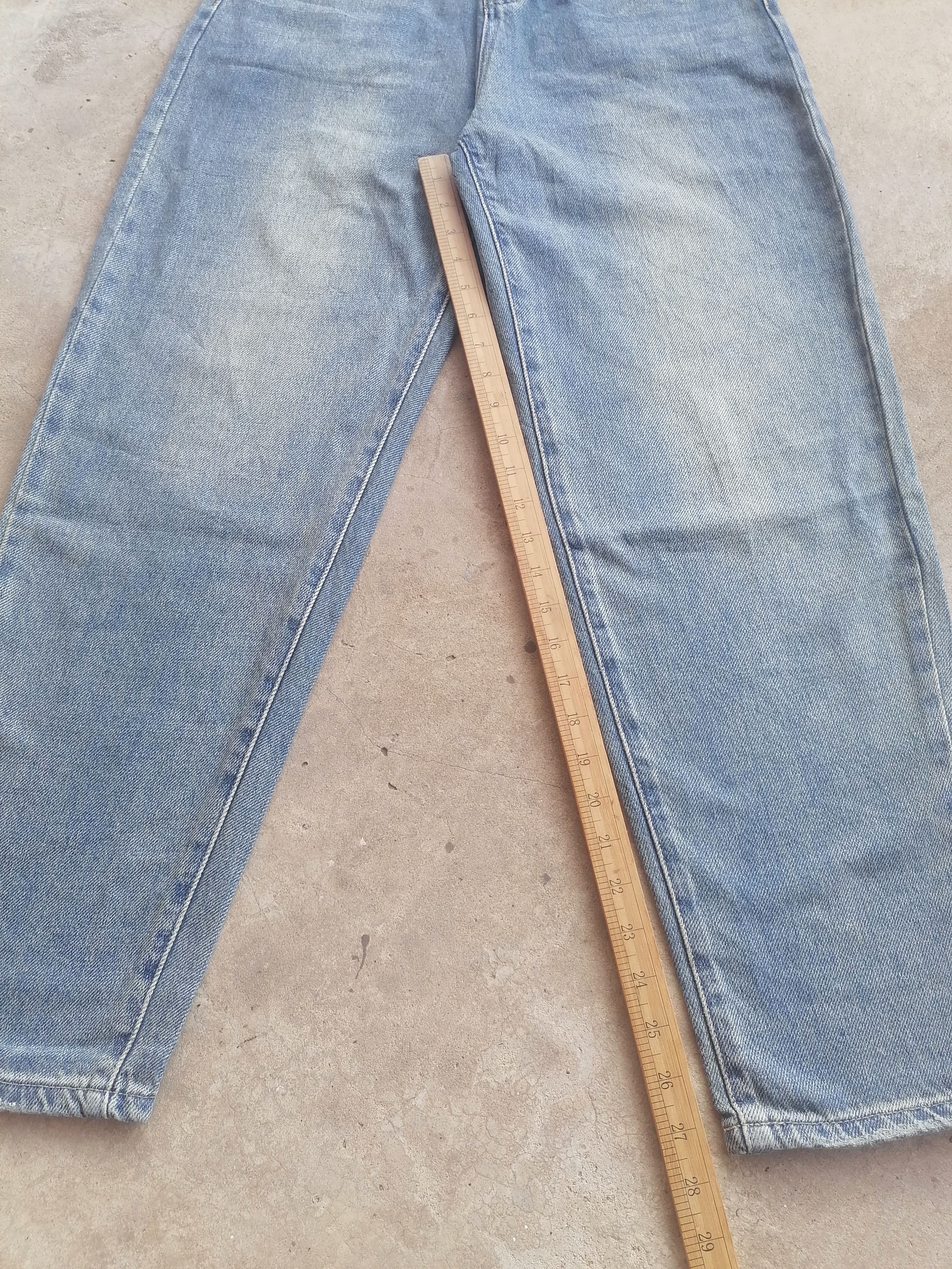 Celine Vintage Celine Loose Jeans Size 26" / US 2 / IT 38 - 4 Thumbnail