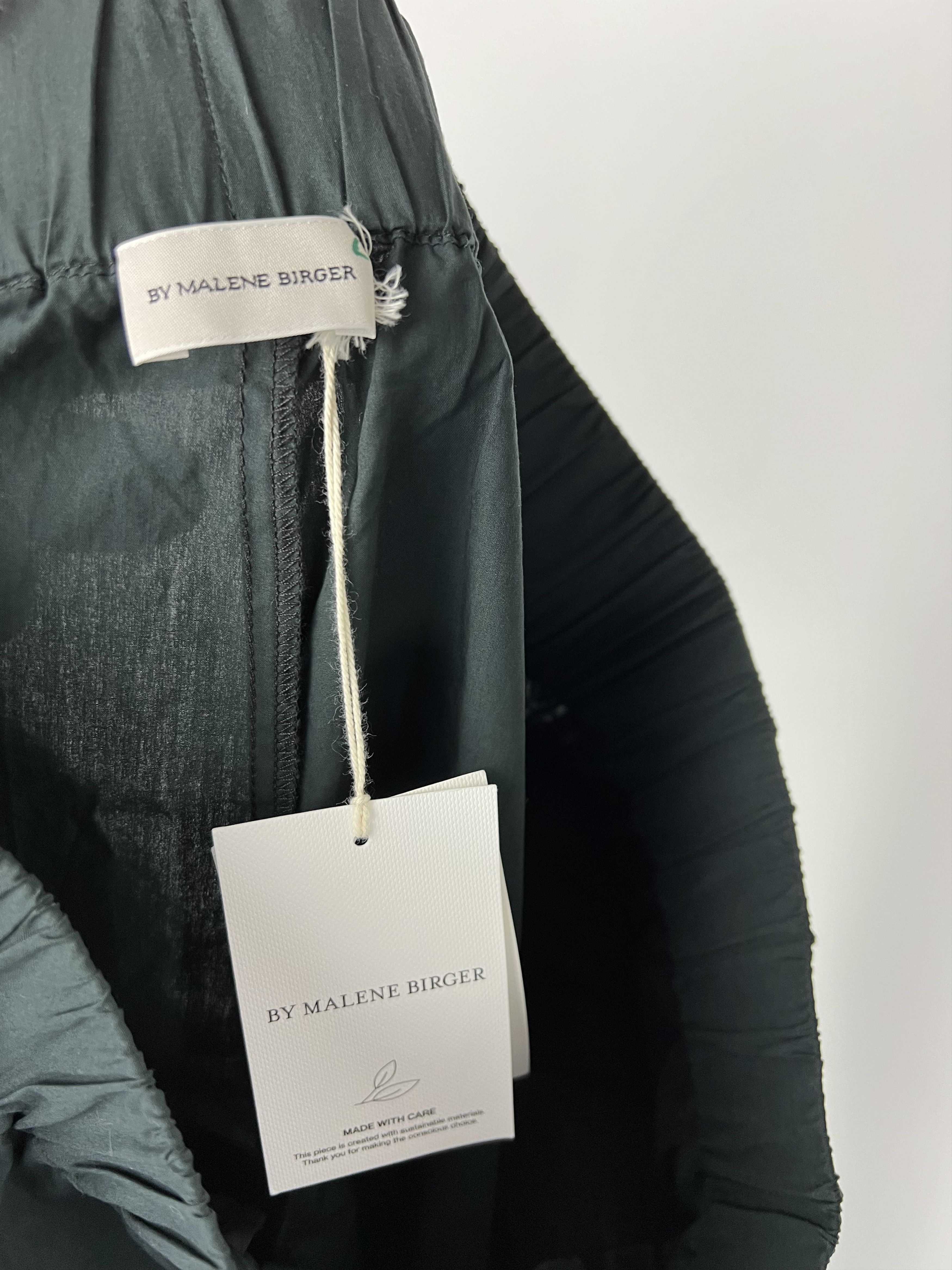 By Malene Birger NWT By Malene Birger Cotton Pants Loose Fit Mid Waist Size 27" / US 4 / IT 40 - 8 Thumbnail