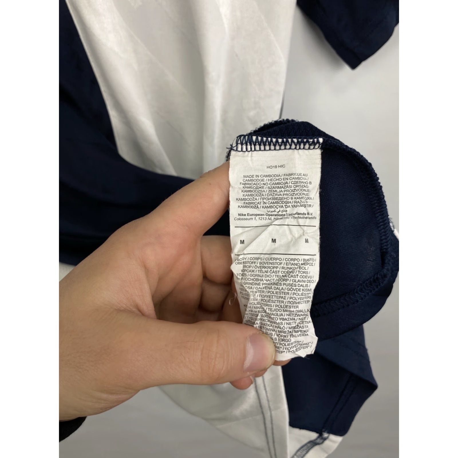 Nike Nike sportswear t-shirt Men M White/Dark blue color Size US M / EU 48-50 / 2 - 5 Thumbnail