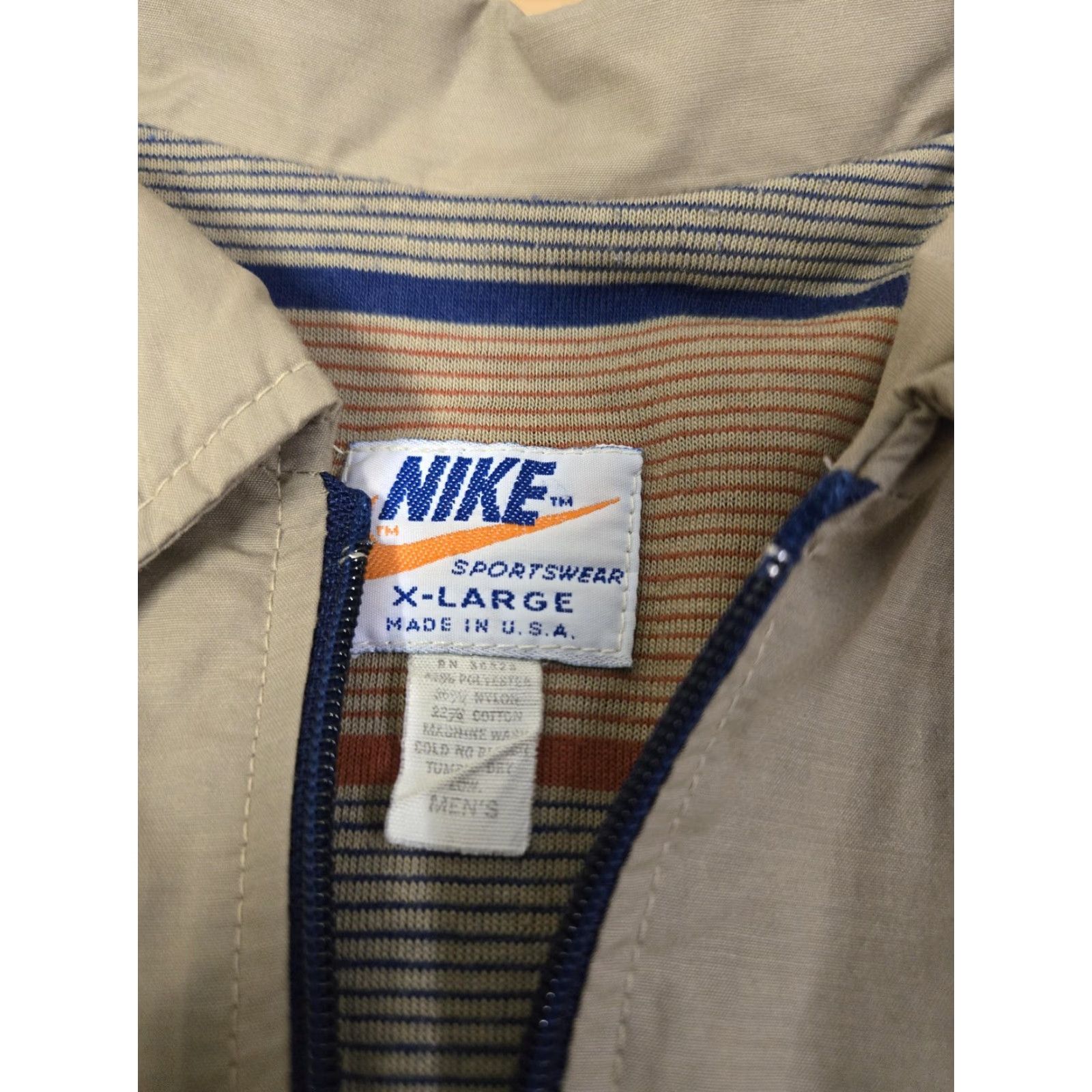 Nike VINTAGE Nike Jacket Mens XL Windbreaker Full Zip Made In USA Striped Lining 90s Beige Size US XL / EU 56 / 4 - 6 Thumbnail