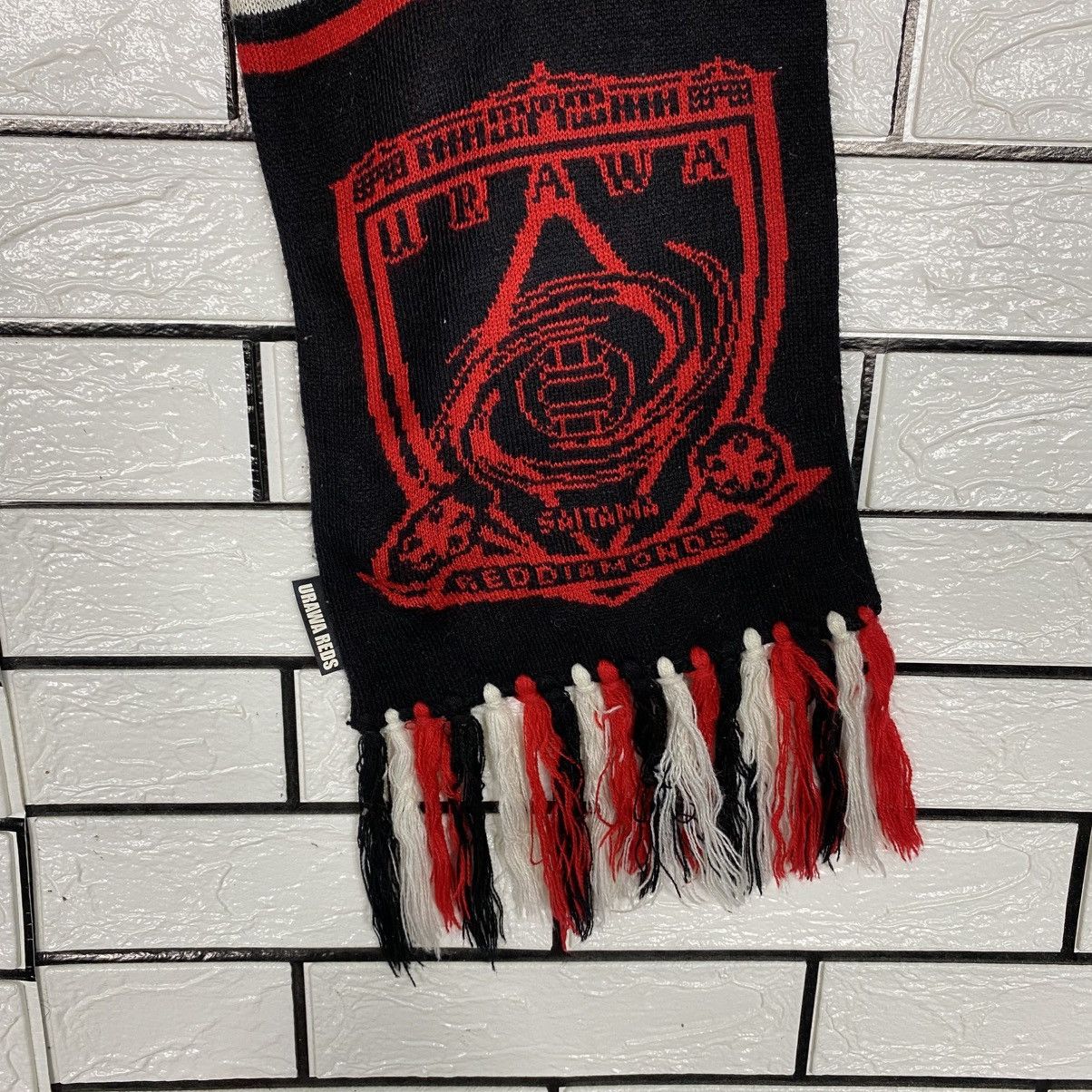 Japanese Brand Vintage muffler Football Team Urawa Reds Big Log Size ONE SIZE - 11 Thumbnail