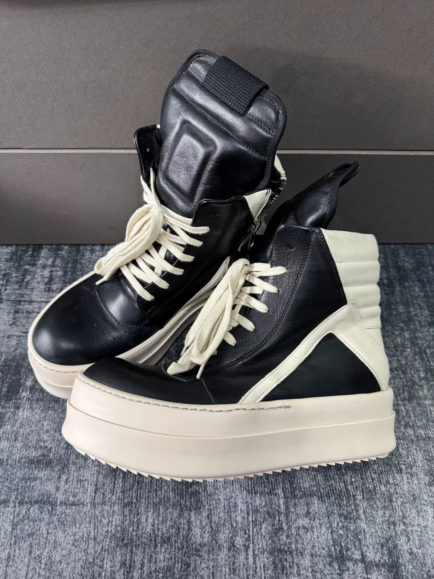 Rick Owens Rick Owens Pink Hitop Sneakers 41 Men Size US 8.5 / EU 41-42 - 1 Thumbnail