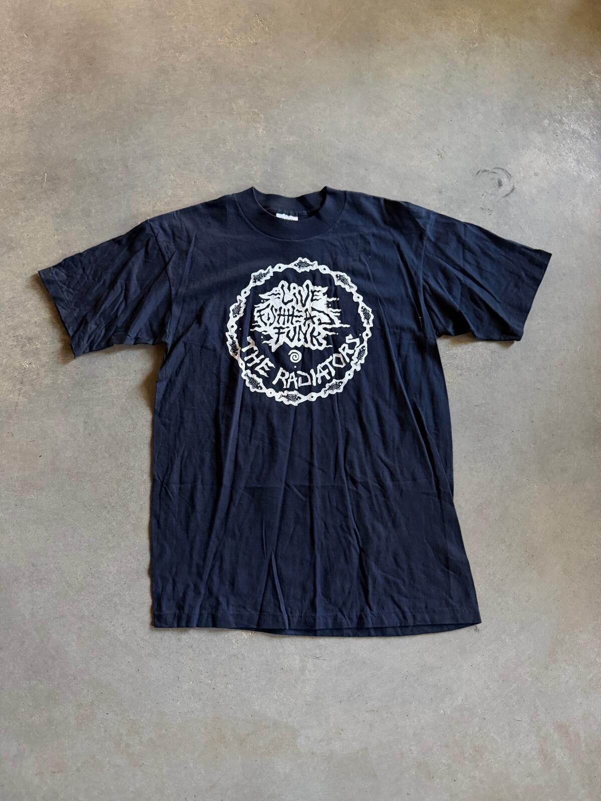 Other VTG 90s The Radiators Live Fish Head Funk Tee Sz L Size US L / EU 52-54 / 3 - 1 Thumbnail
