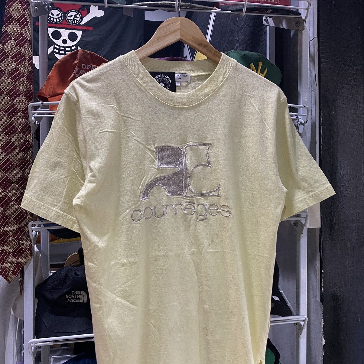 Addict Clothes Japan × Courreges Nice Design COURREGES big logo shirt nice design Size US M / EU 48-50 / 2 - 3 Thumbnail