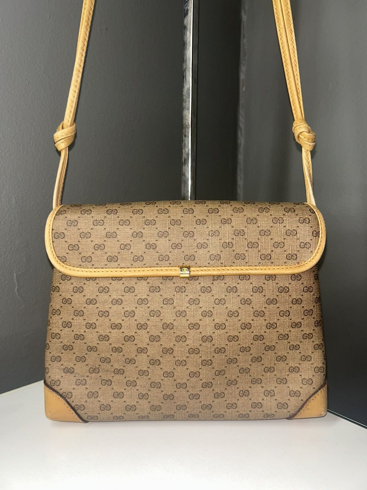 Gucci Vintage 80s Gucci Micro GG Crossbody Bag Size ONE SIZE - 10 Thumbnail