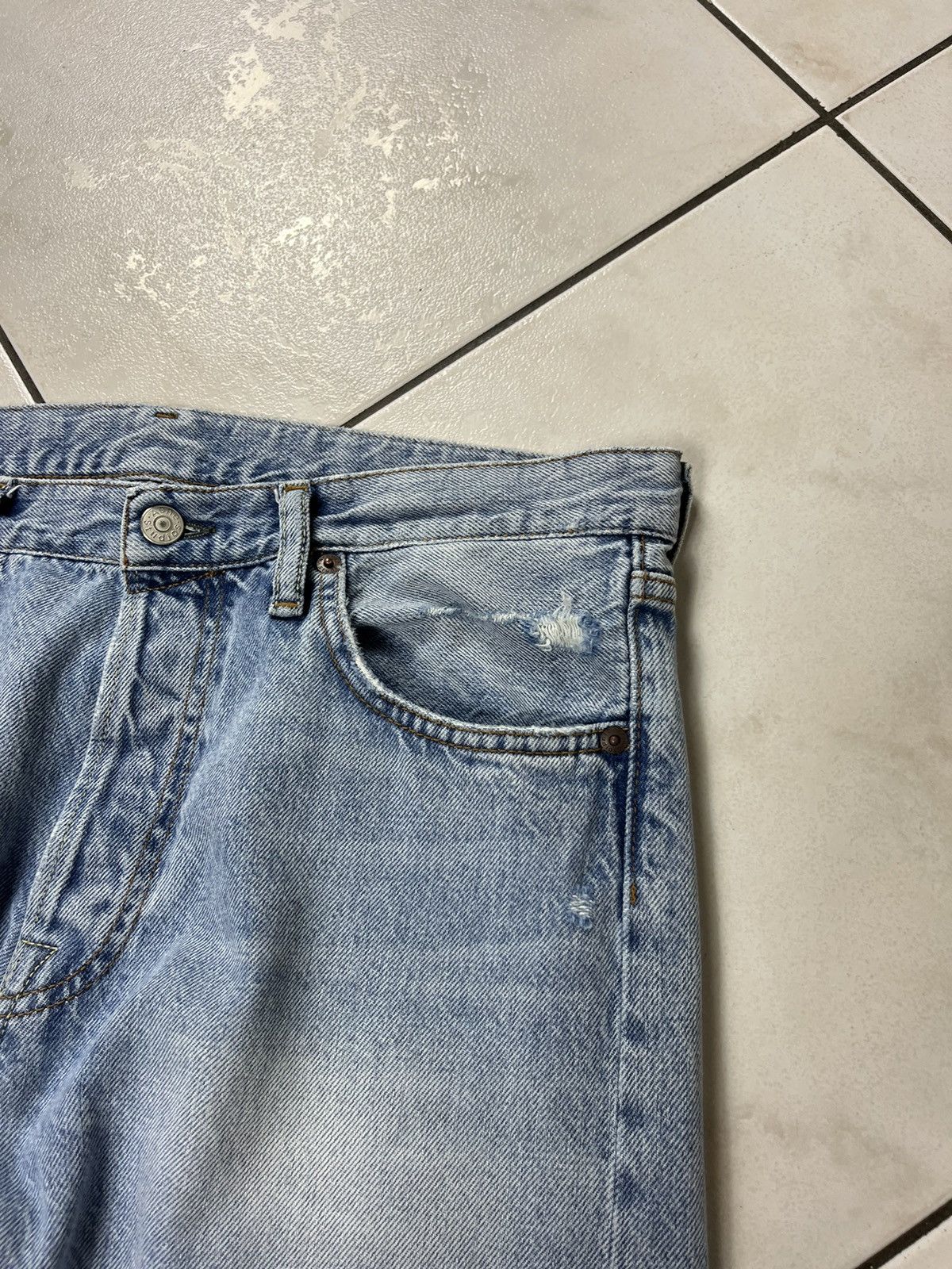 Acne Studios 32x34 1996 Light Blue Trash distressed jeans